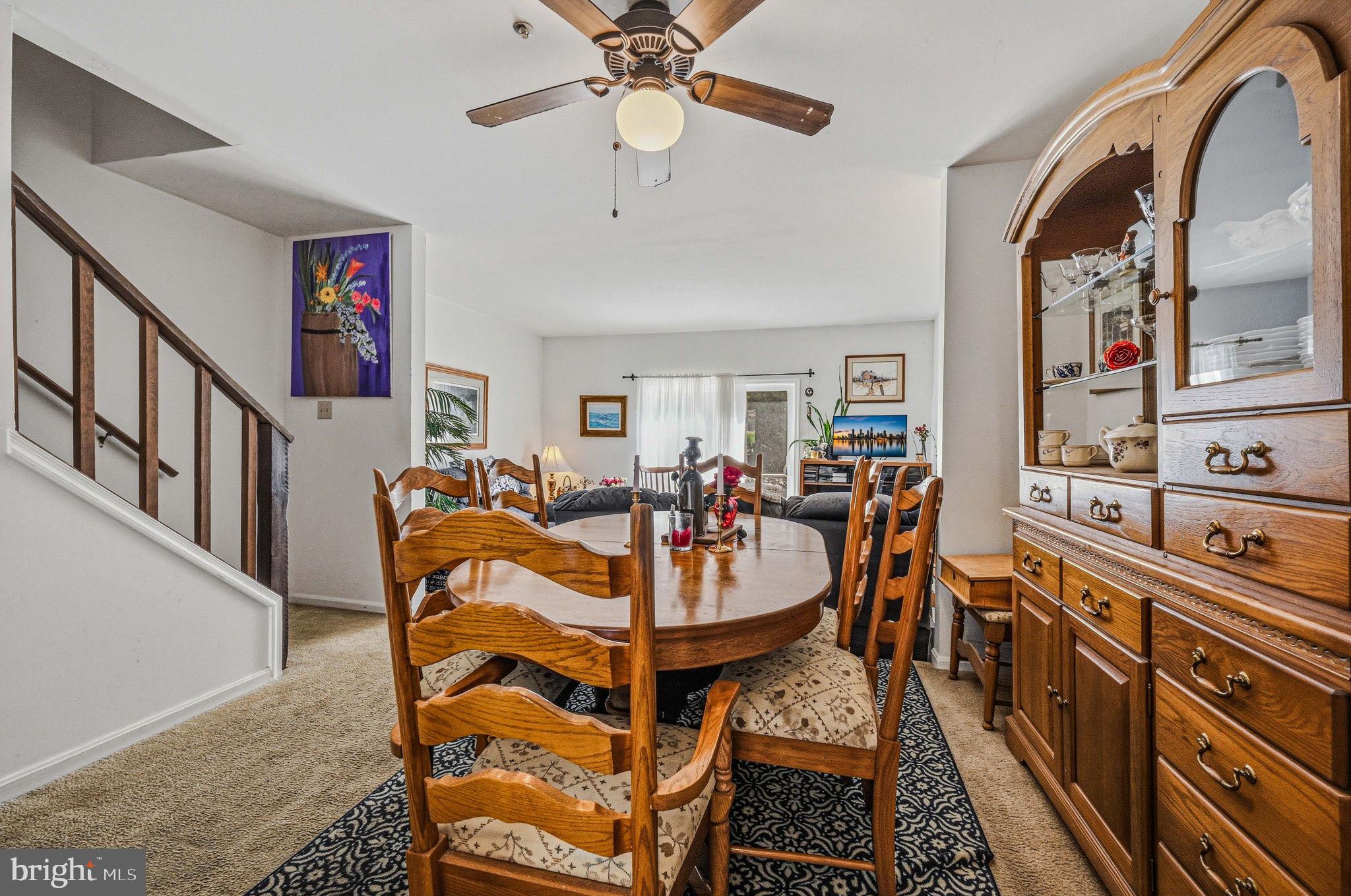 STONES THROW - Residential