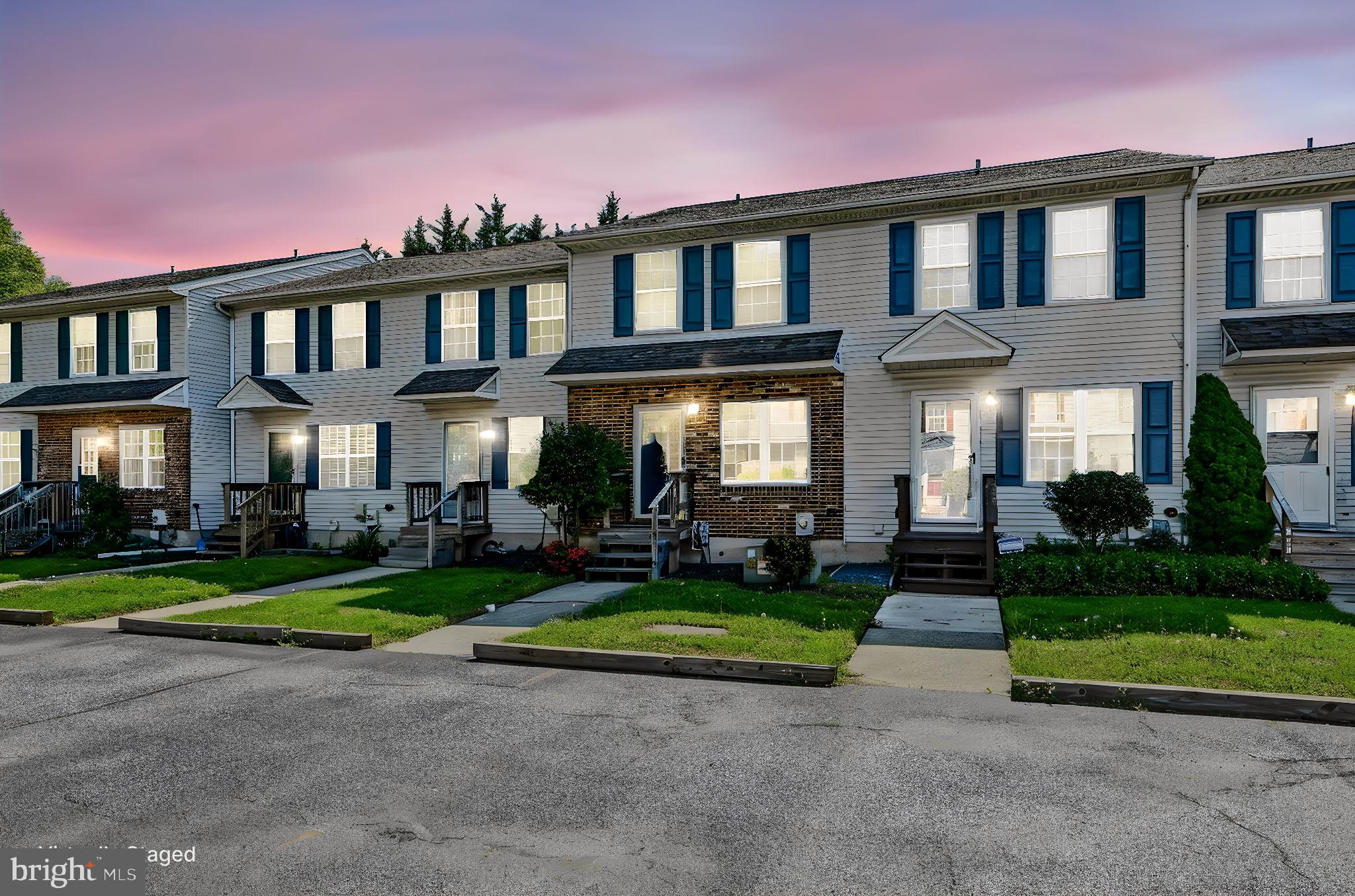 STONES THROW - Residential