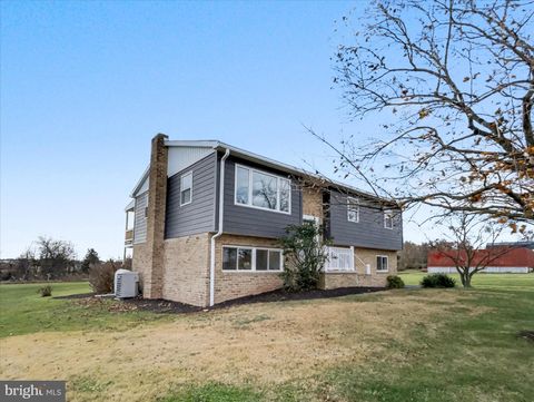 3960 W CANAL ROAD DOVER PA 17315