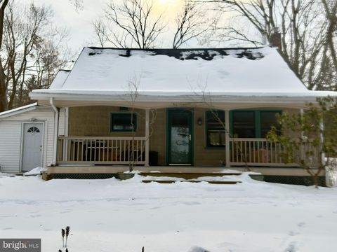 Photo of 320 Loop Road, BOALSBURG, PA 16827 (MLS # PACE2517614)