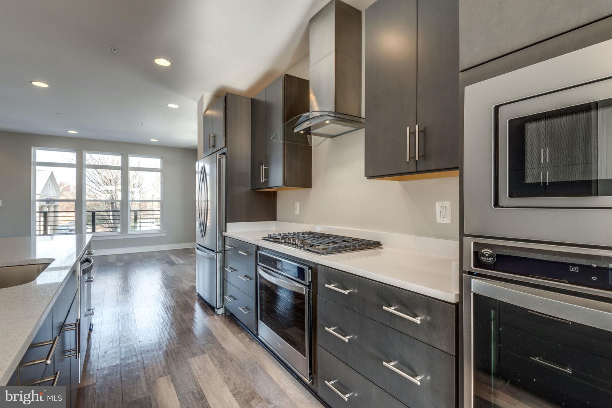 BRAMBLETON TOWN CENTER - Residential Lease