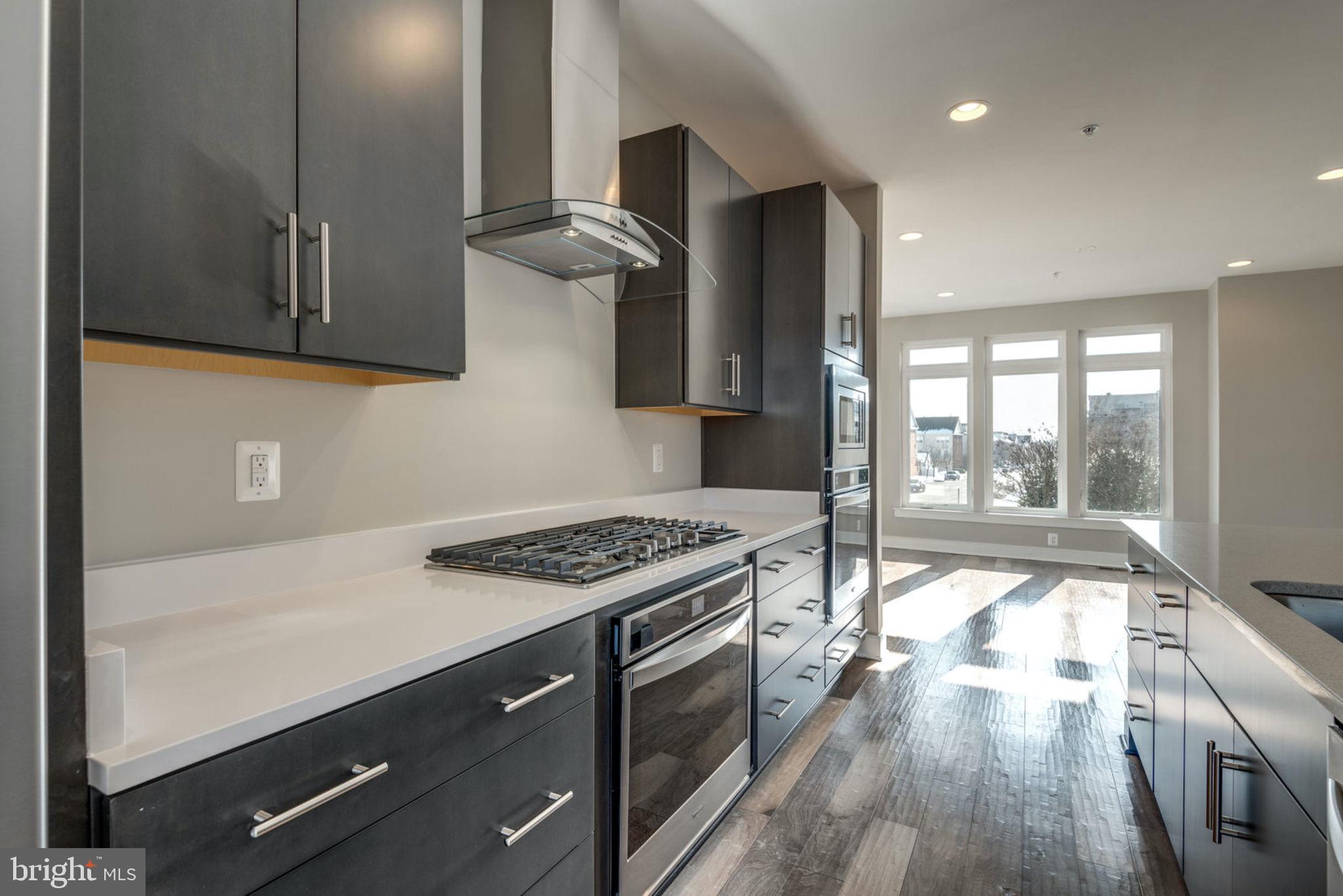 BRAMBLETON TOWN CENTER - Residential Lease