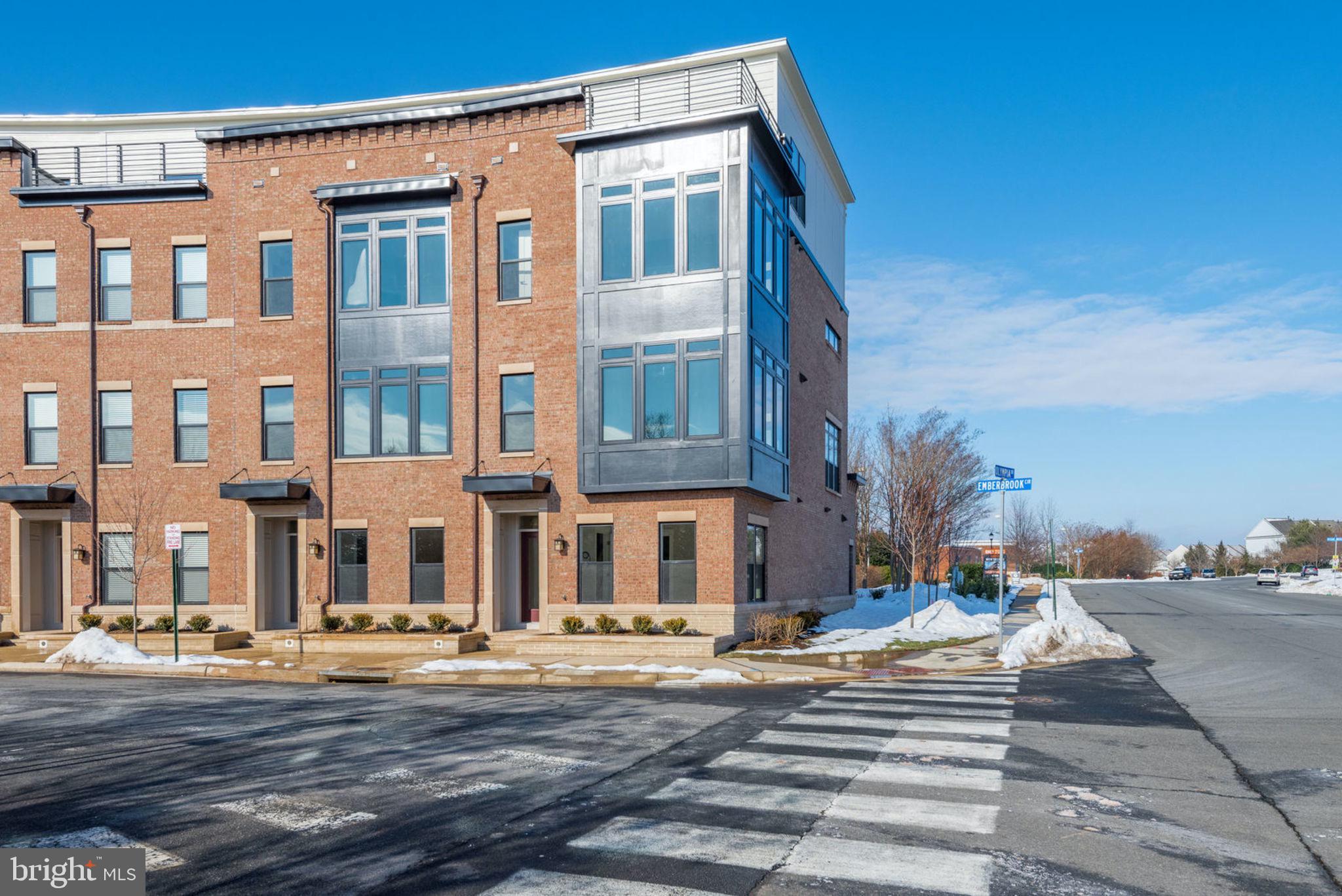 BRAMBLETON TOWN CENTER - Residential Lease