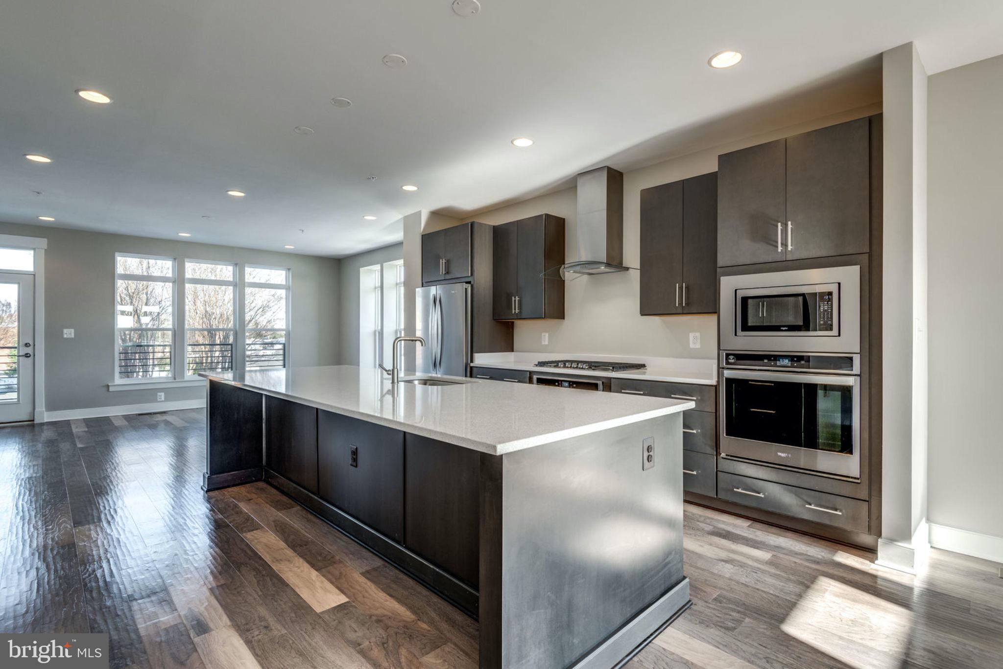 BRAMBLETON TOWN CENTER - Residential Lease