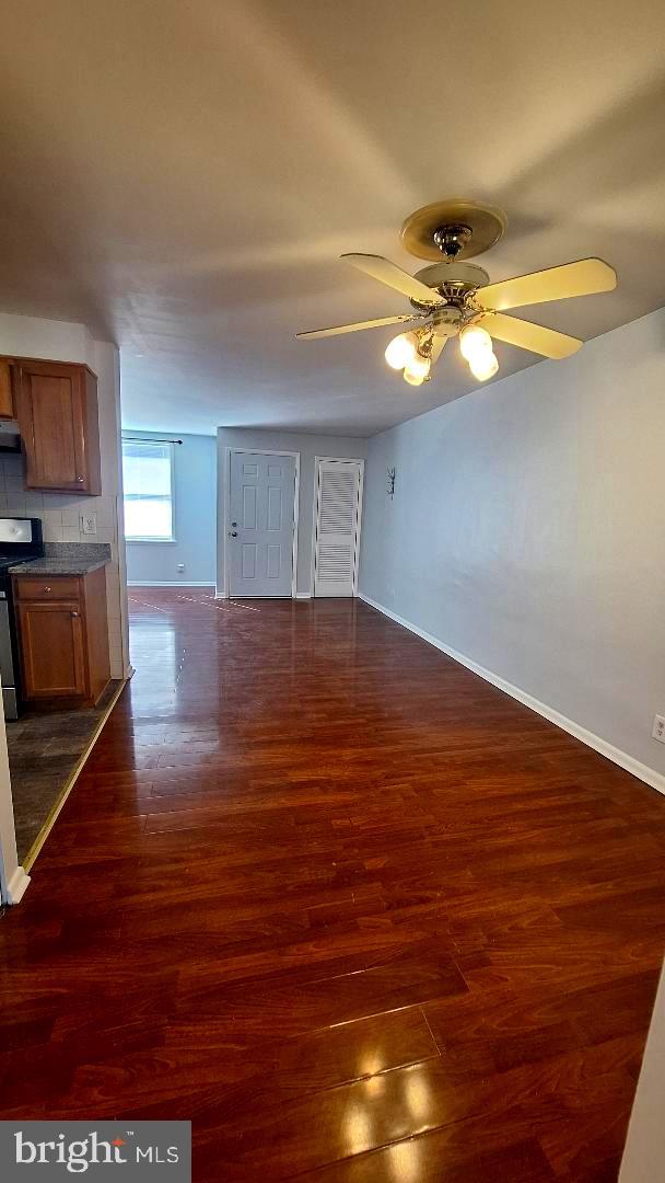 PACKER PARK - Residential Lease