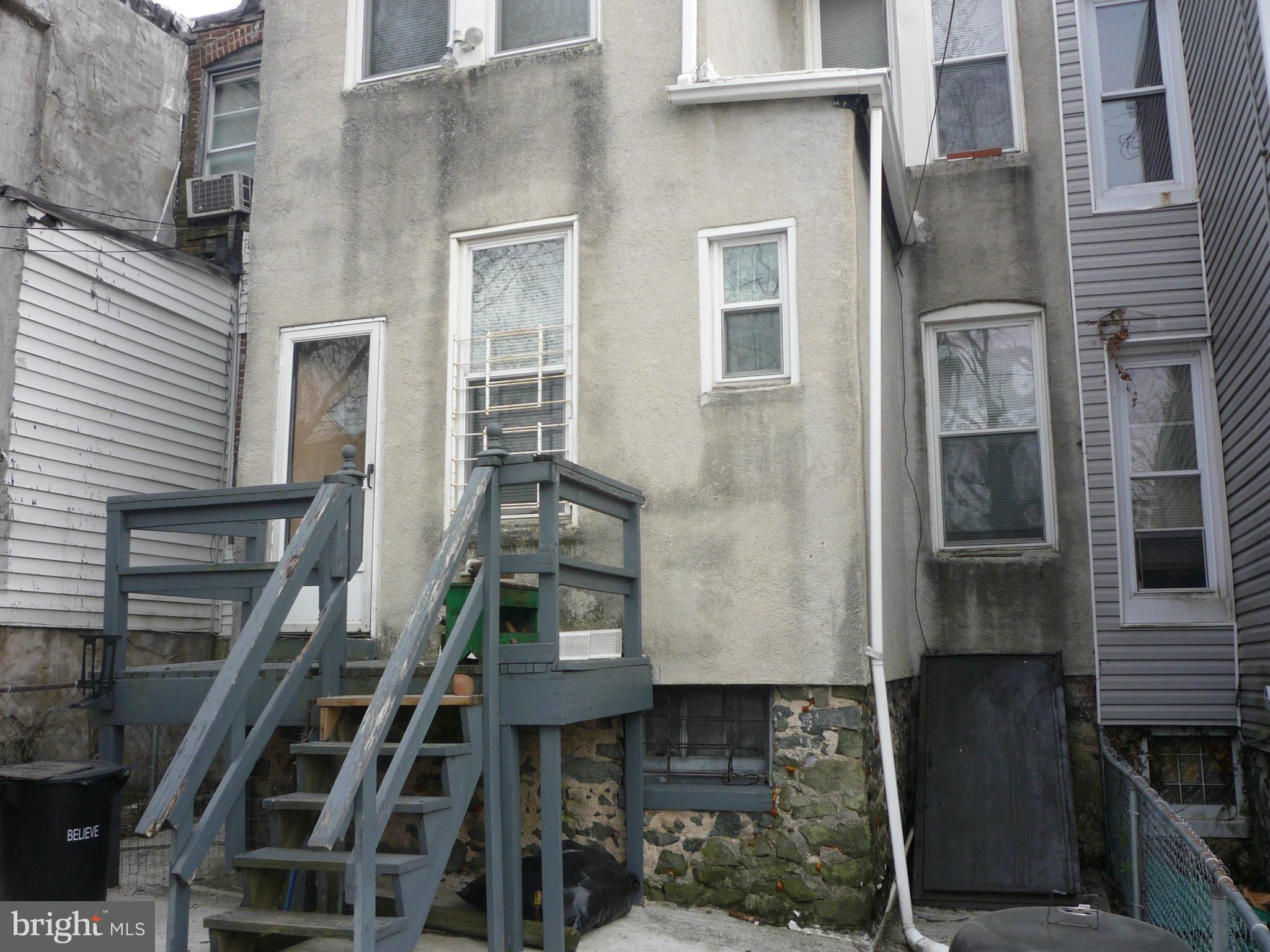 PARK CIRCLE - Residential