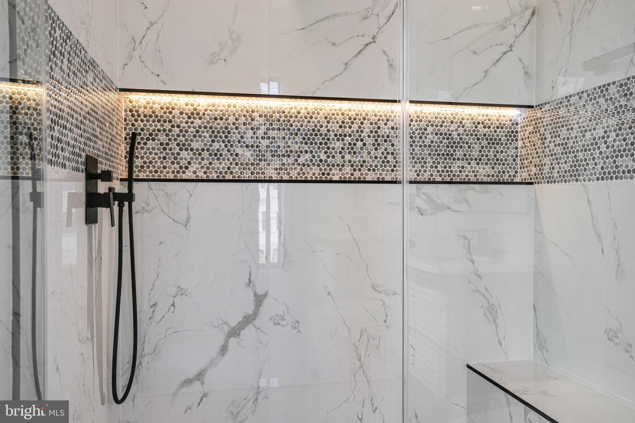 POWHATAN HILLS - Residential