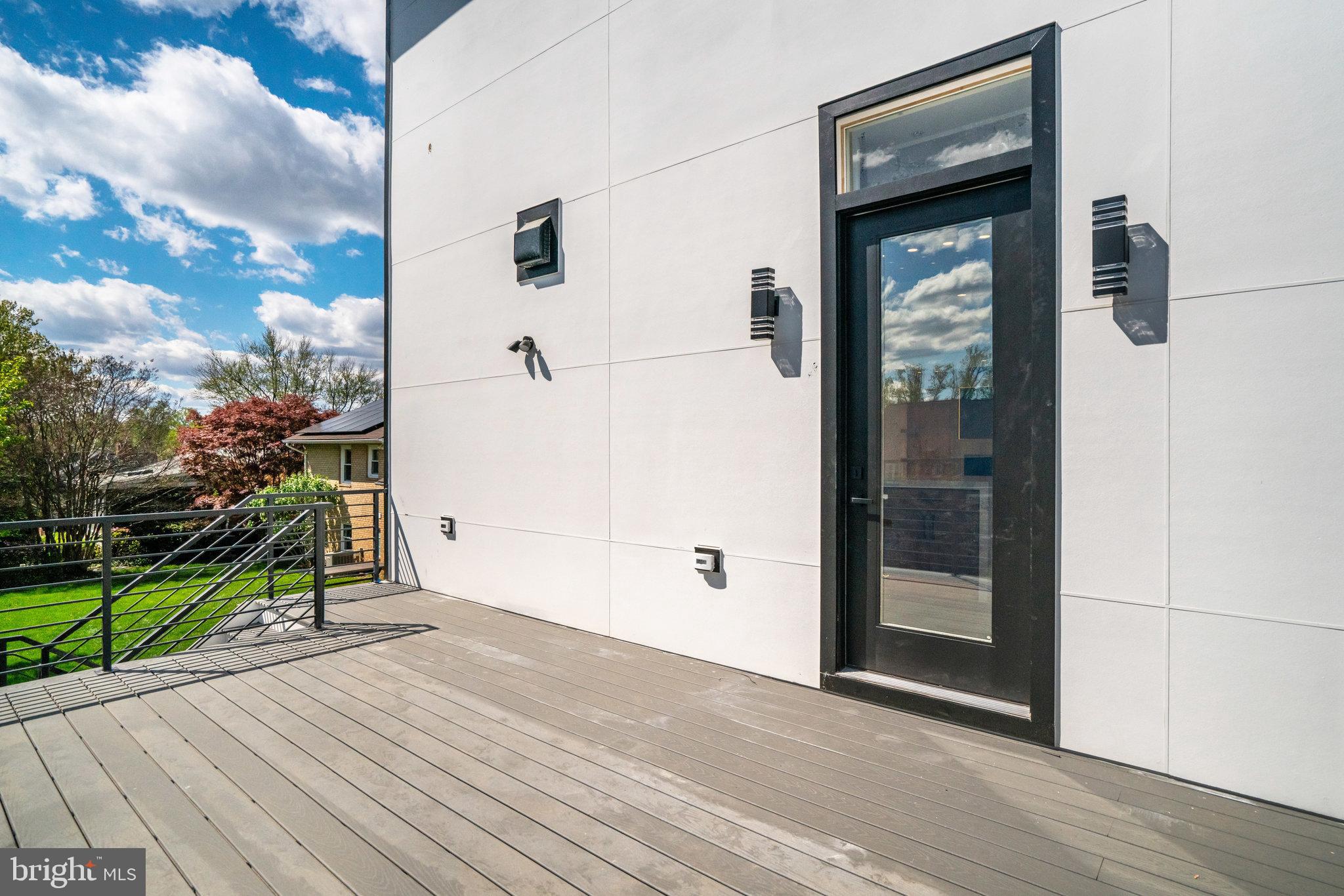 POWHATAN HILLS - Residential