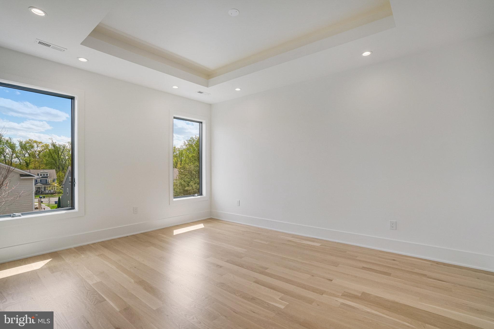 POWHATAN HILLS - Residential