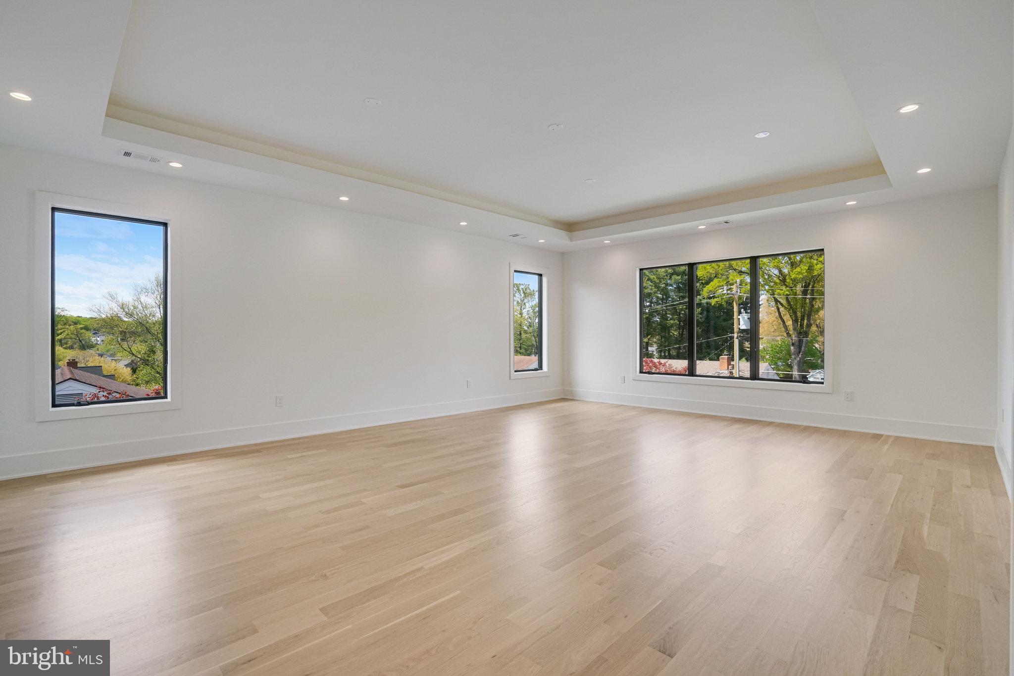 POWHATAN HILLS - Residential