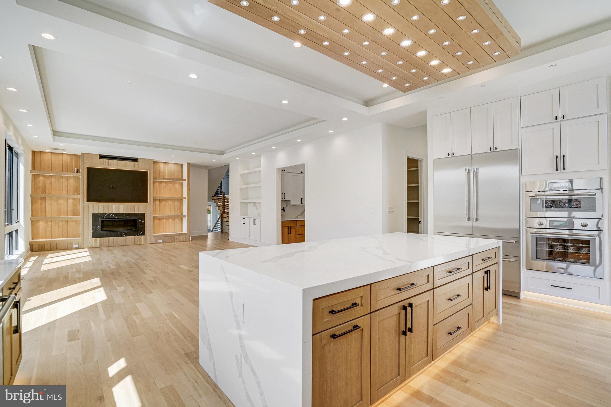 POWHATAN HILLS - Residential