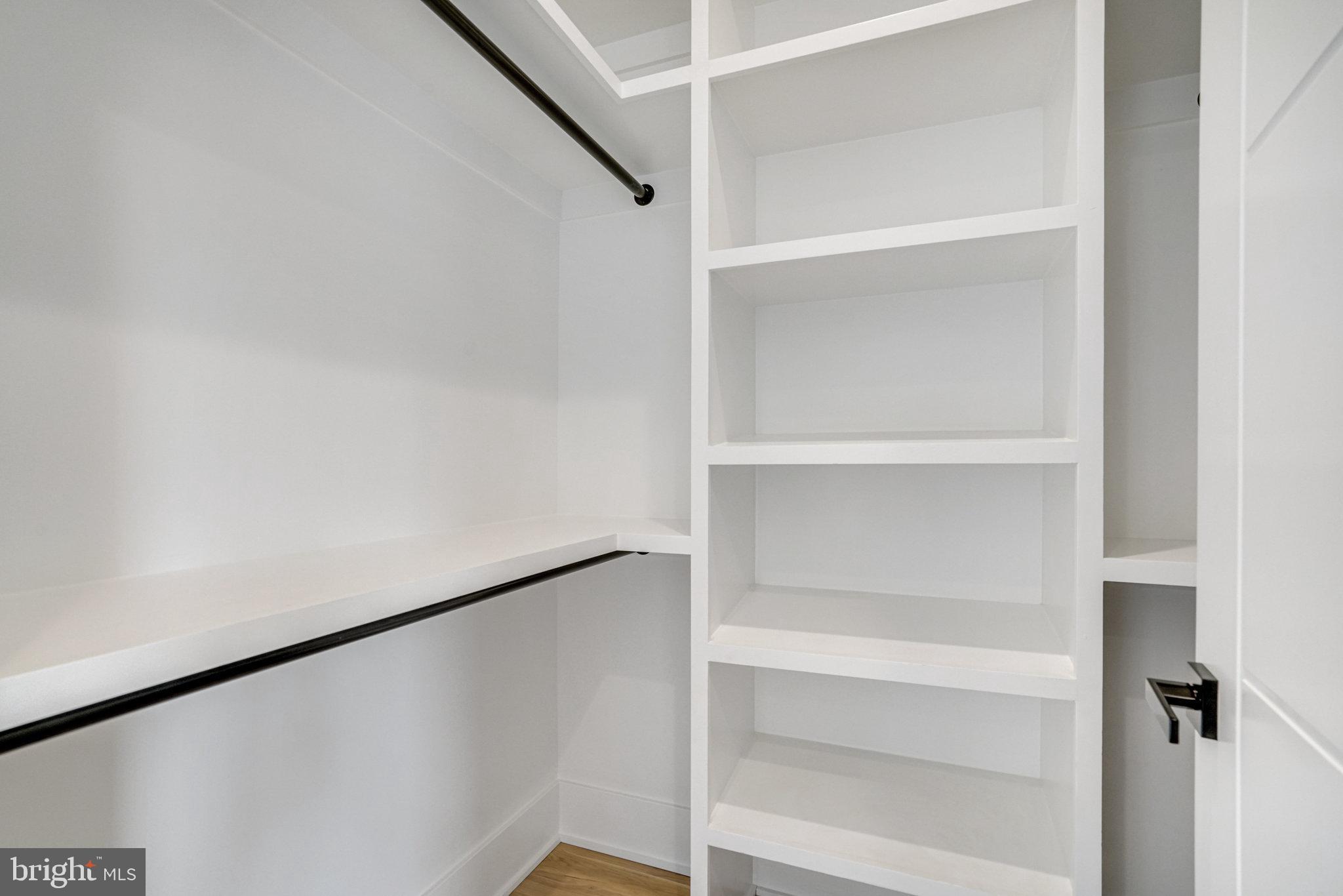 POWHATAN HILLS - Residential