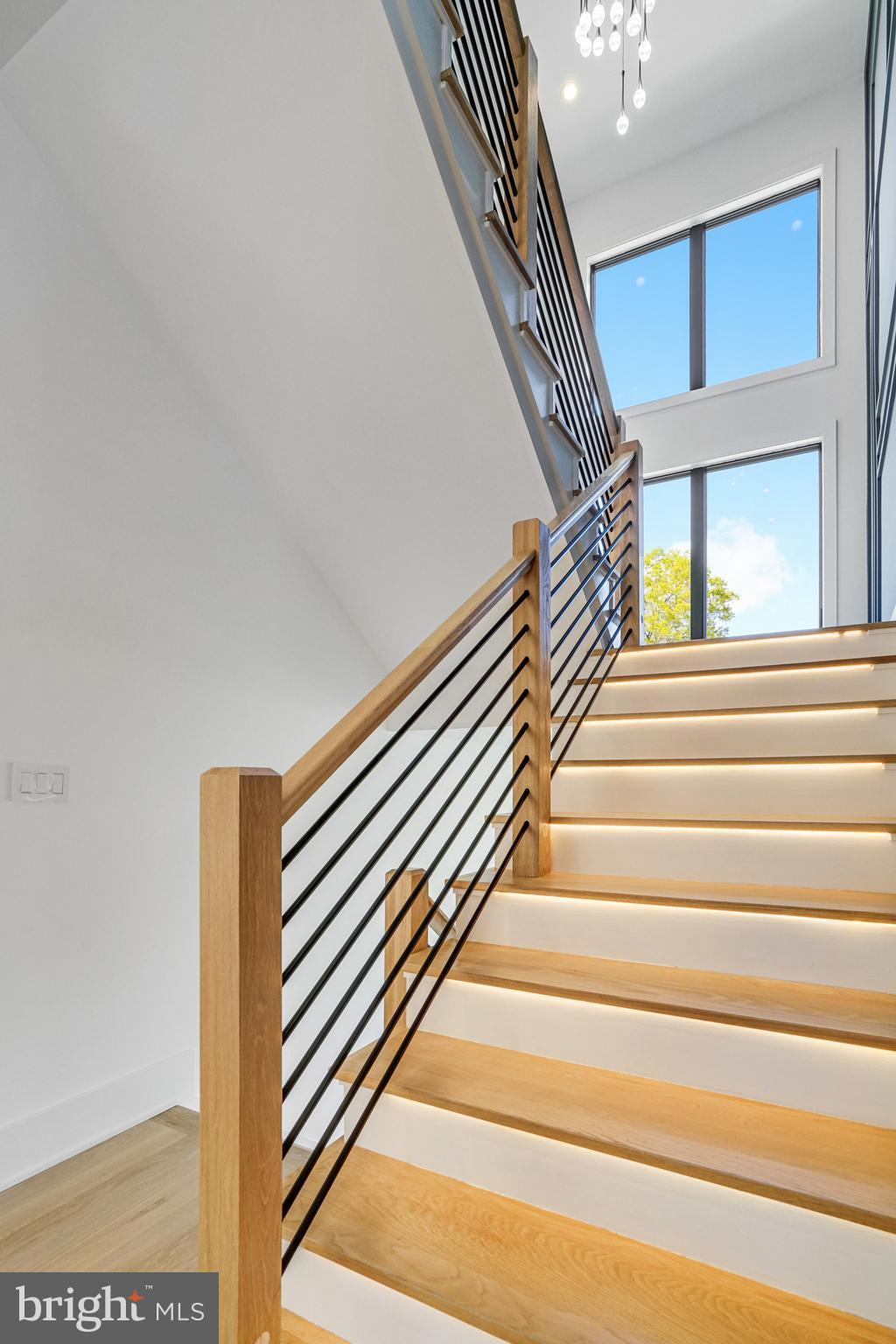 POWHATAN HILLS - Residential