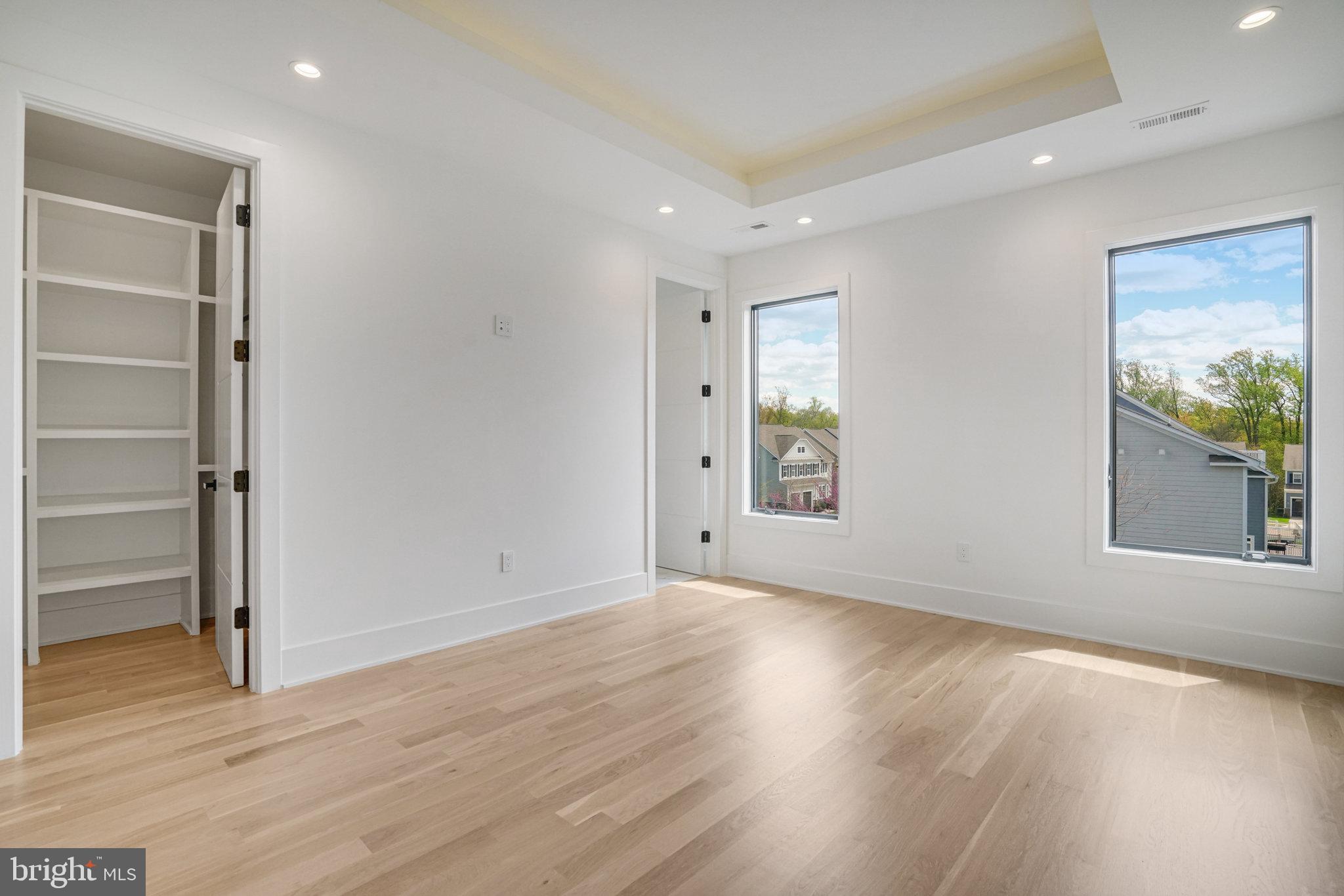 POWHATAN HILLS - Residential