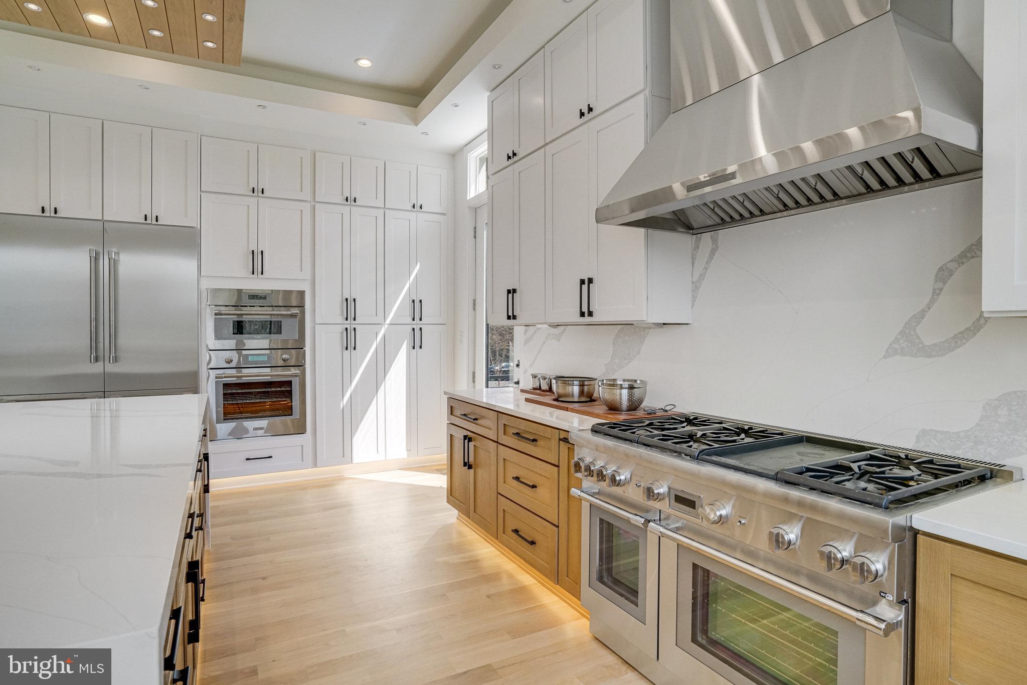 POWHATAN HILLS - Residential