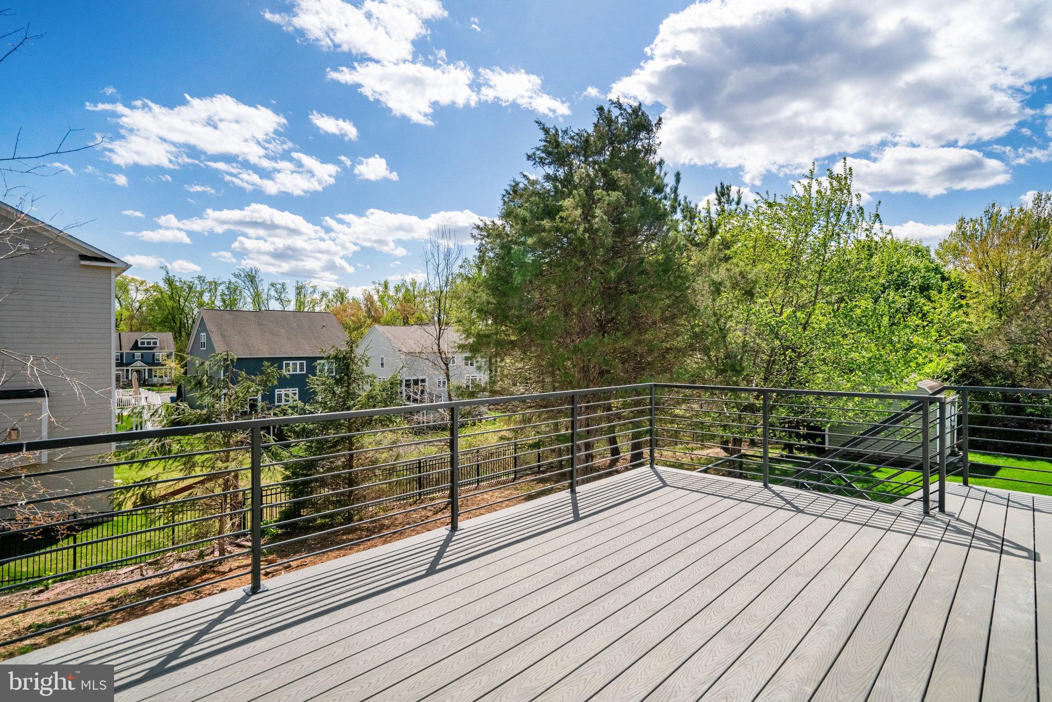 POWHATAN HILLS - Residential