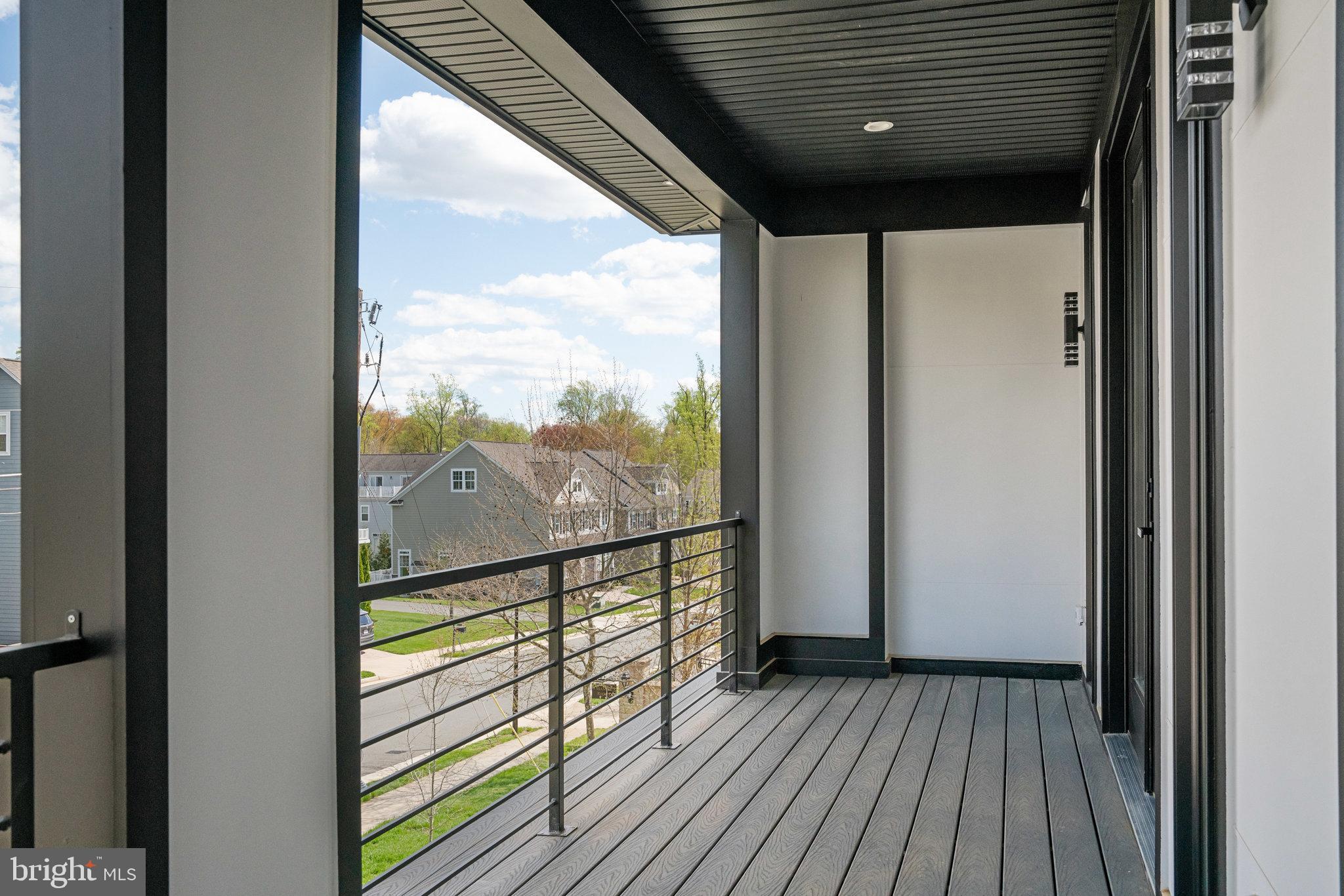 POWHATAN HILLS - Residential