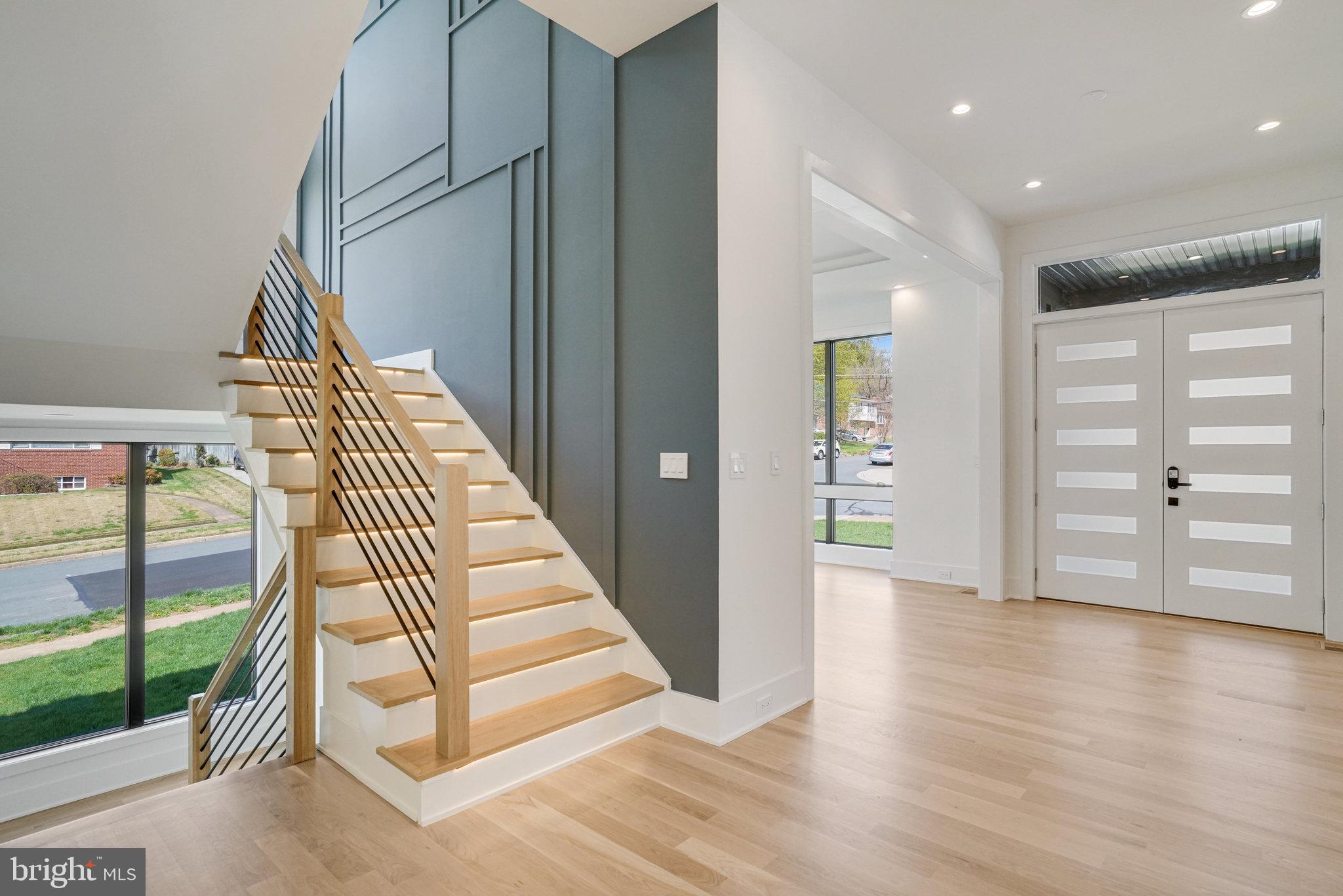 POWHATAN HILLS - Residential