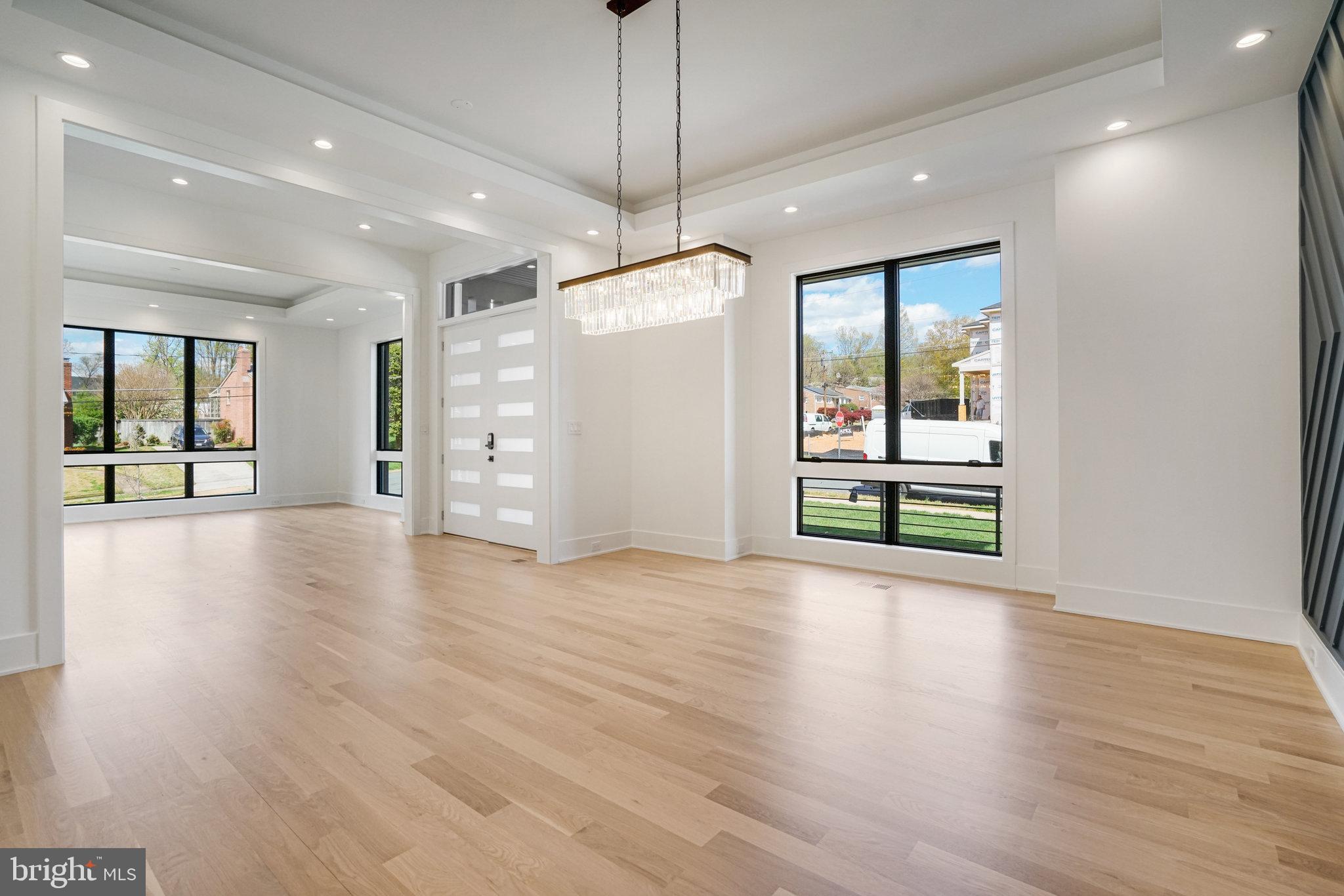 POWHATAN HILLS - Residential