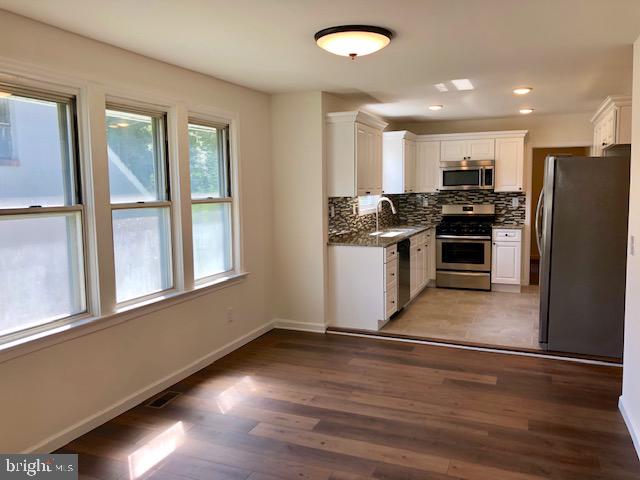 43 CALIFORNIA AVENUE A