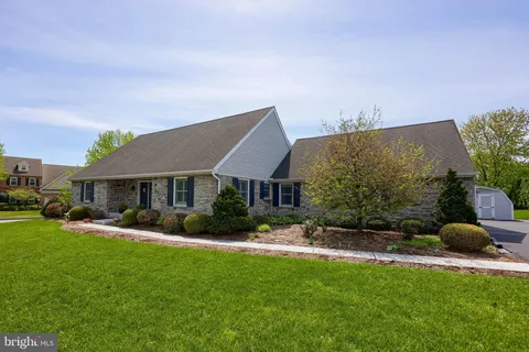 MLS: PADA2059264