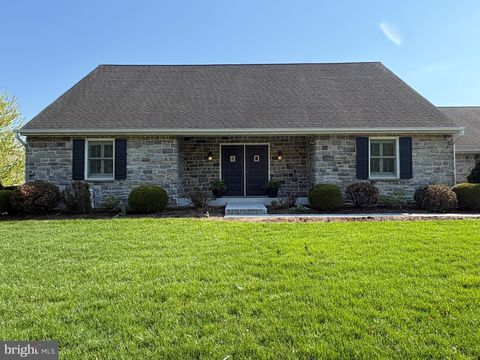 320 HIGHLAND ROAD HERSHEY PA 17033