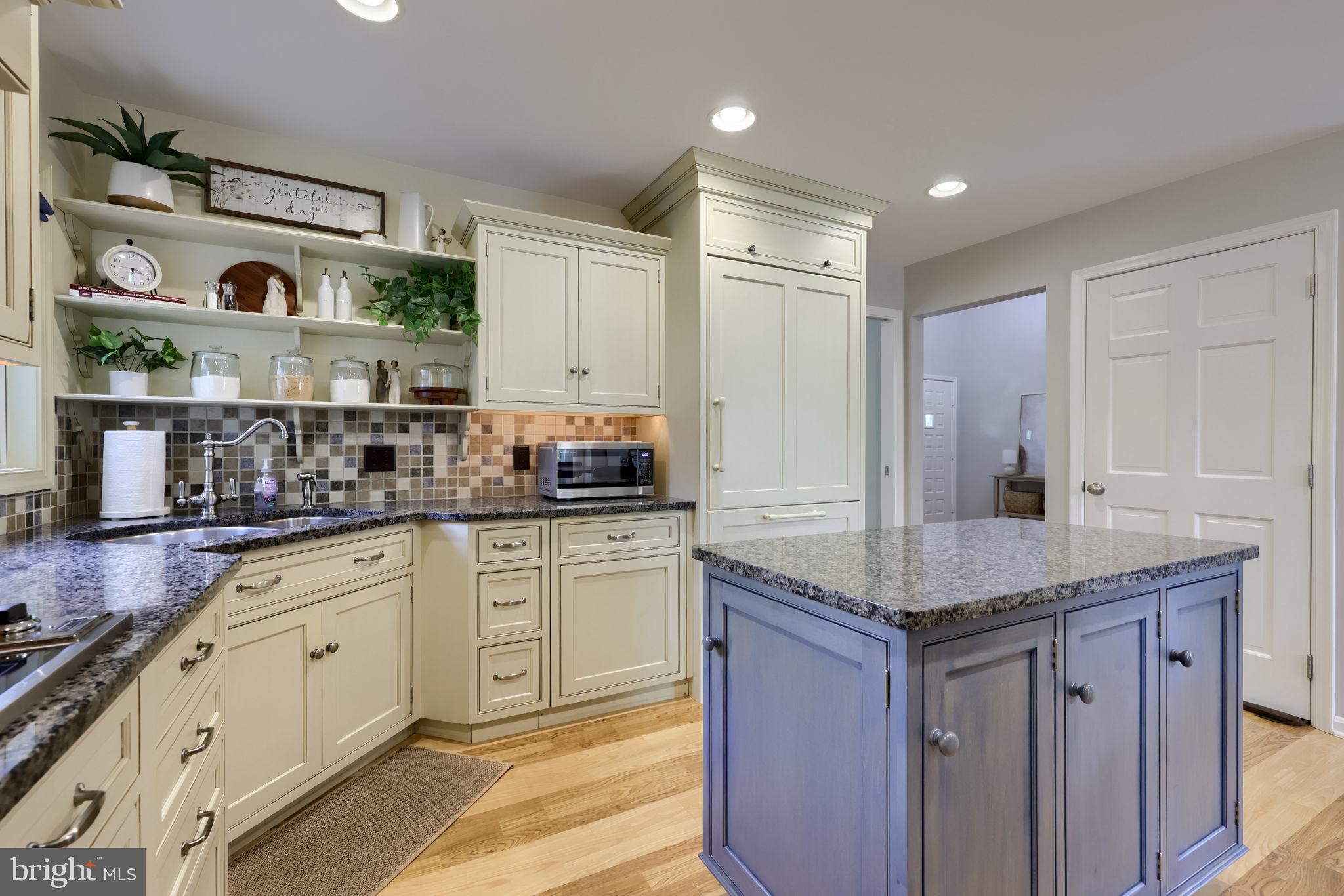DERRY TOWNSHIP - Residential