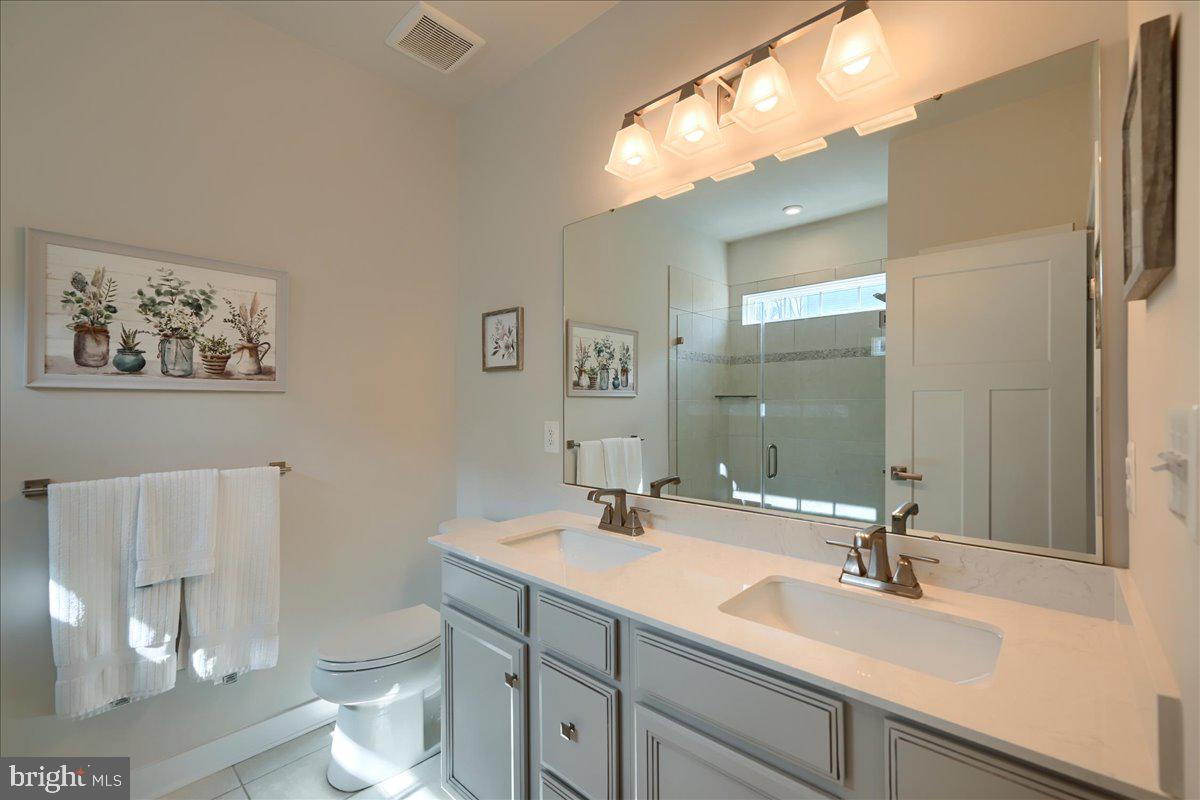 REGENTS GLEN TOWNHOME - Residential