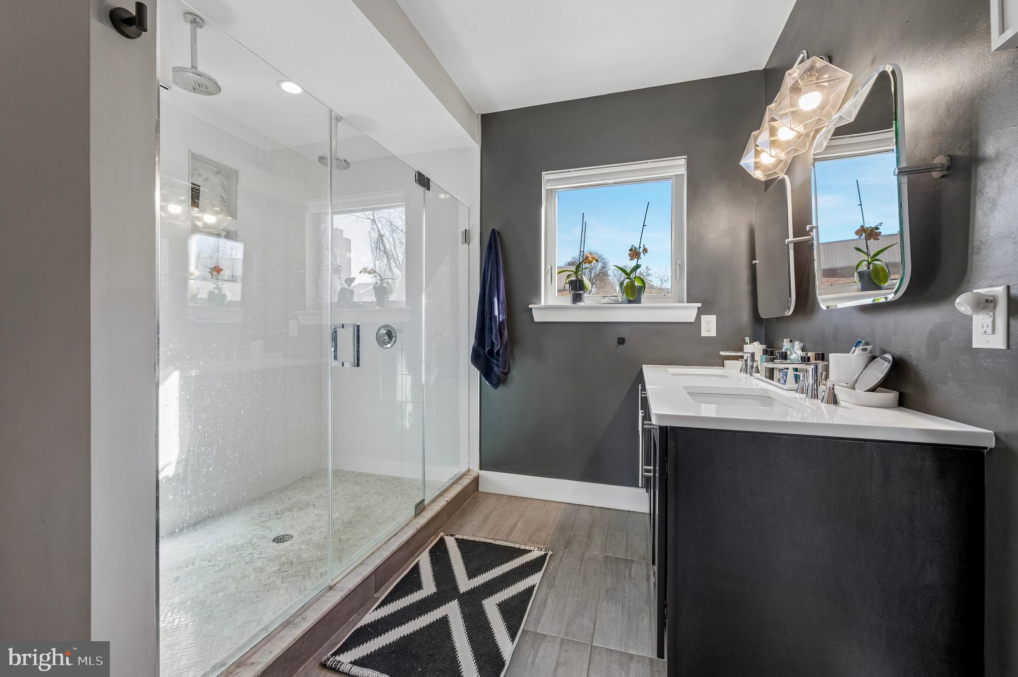 MANAYUNK - Residential