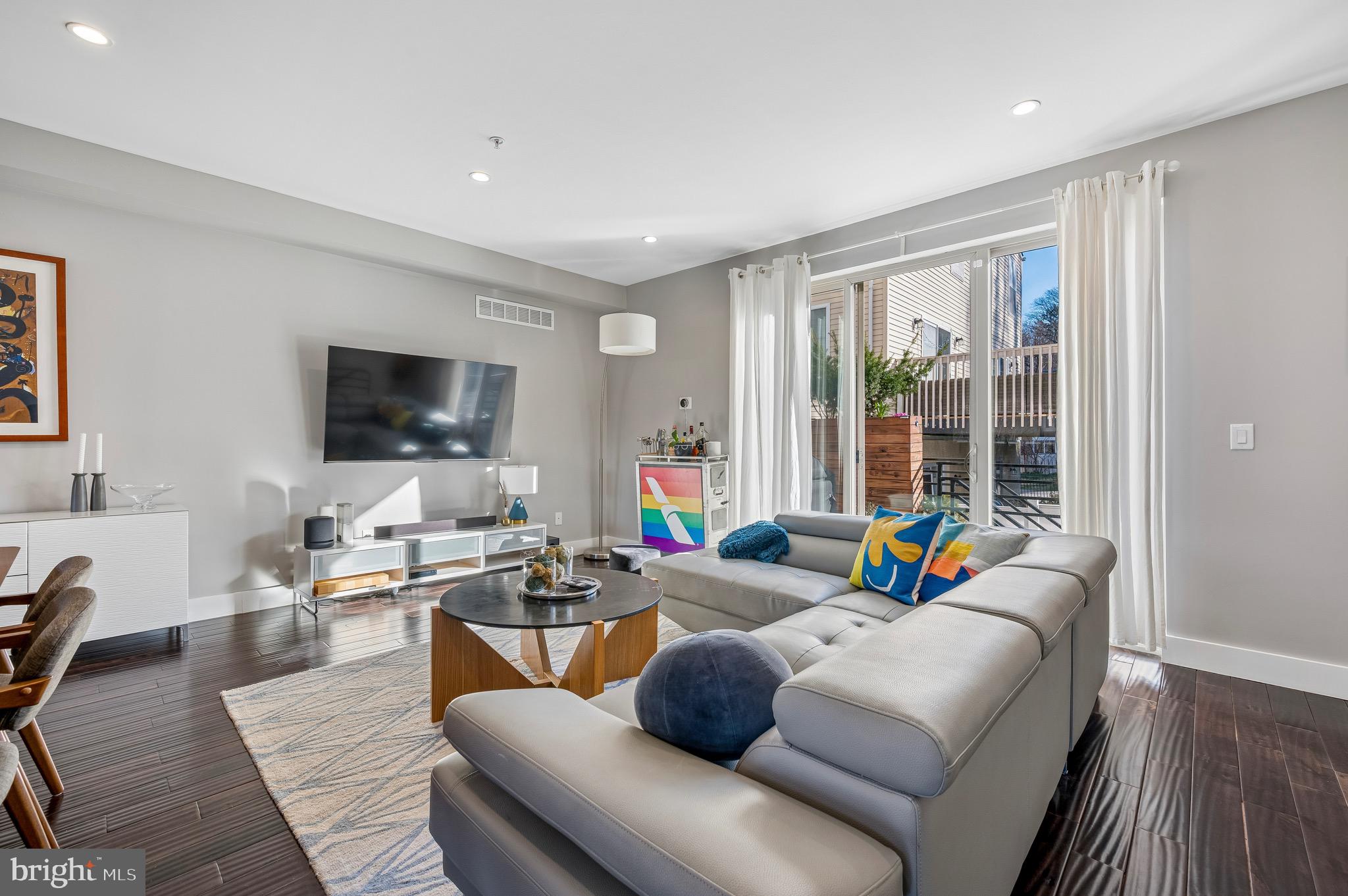 MANAYUNK - Residential