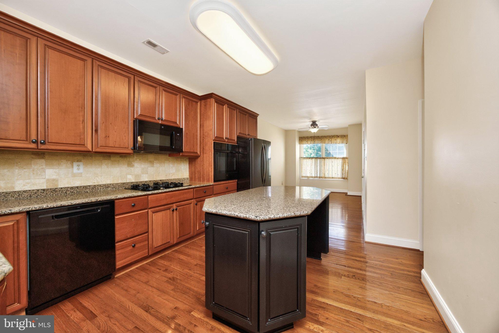 15 GRANVILLE WAY