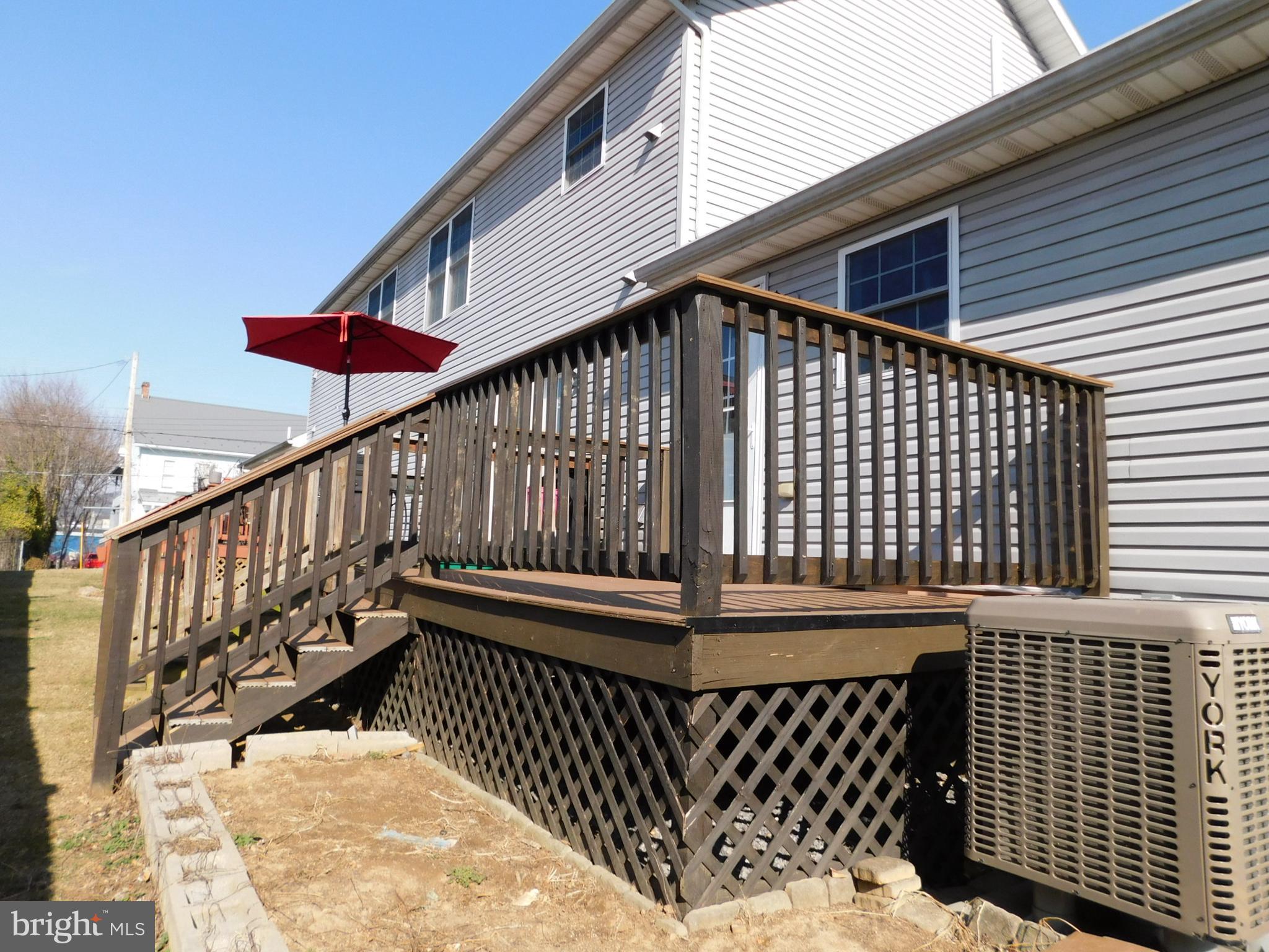 FAIRVIEW CONDOMINIUMS - Residential