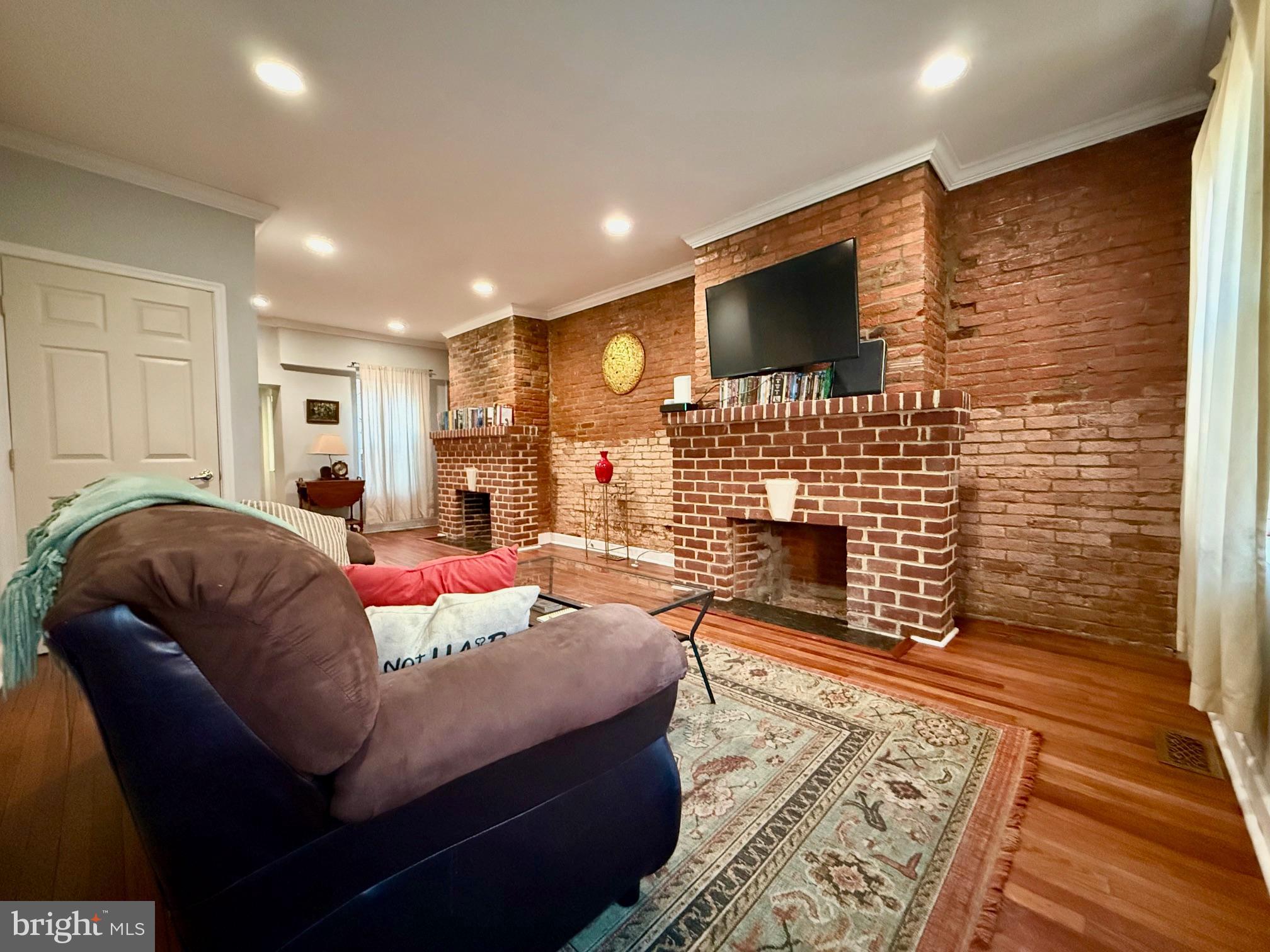UPPER FELLS POINT - Residential