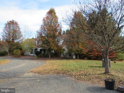 4085 SUMERDUCK ROAD SUMERDUCK VA 22742