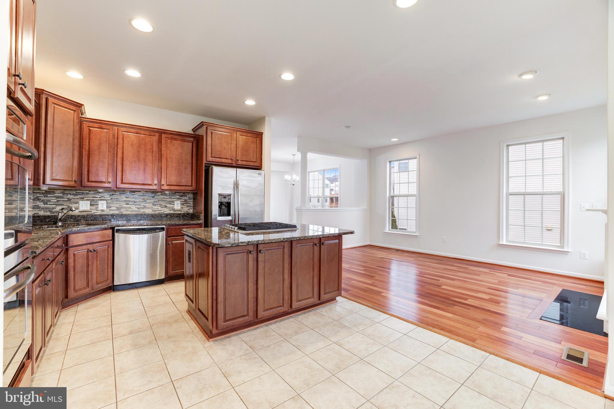 ALEXANDERS CHASE - Residential Lease