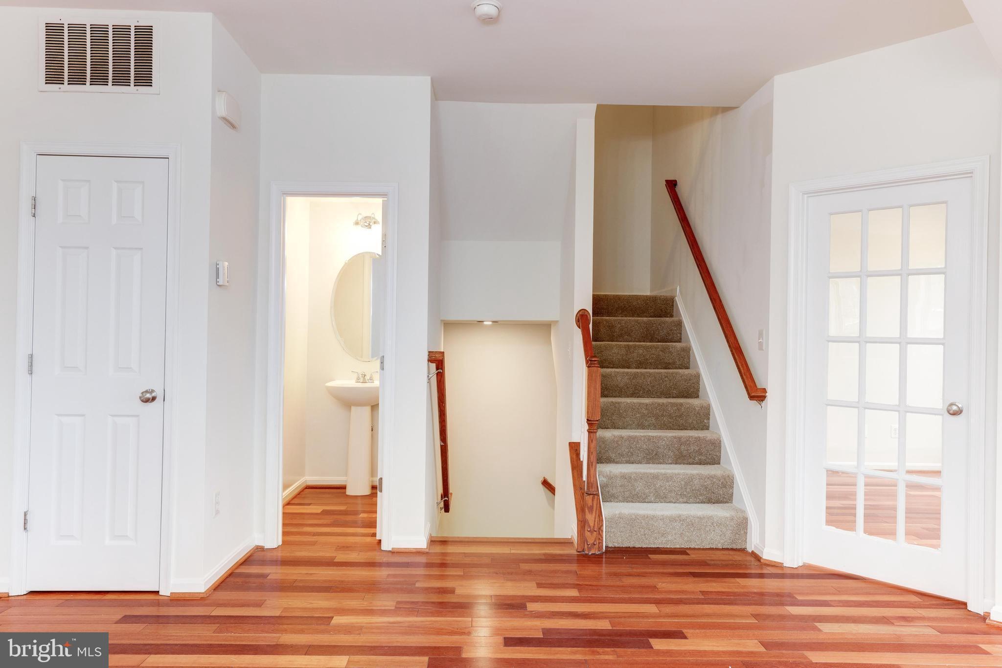 ALEXANDERS CHASE - Residential Lease