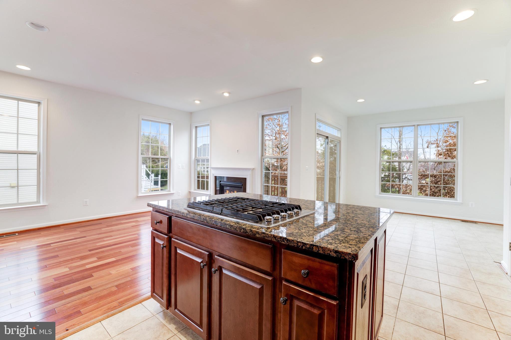 ALEXANDERS CHASE - Residential Lease