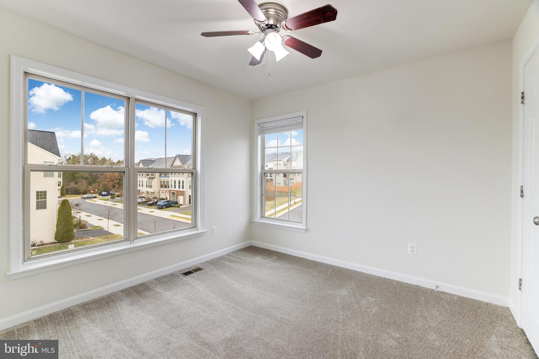 ALEXANDERS CHASE - Residential Lease