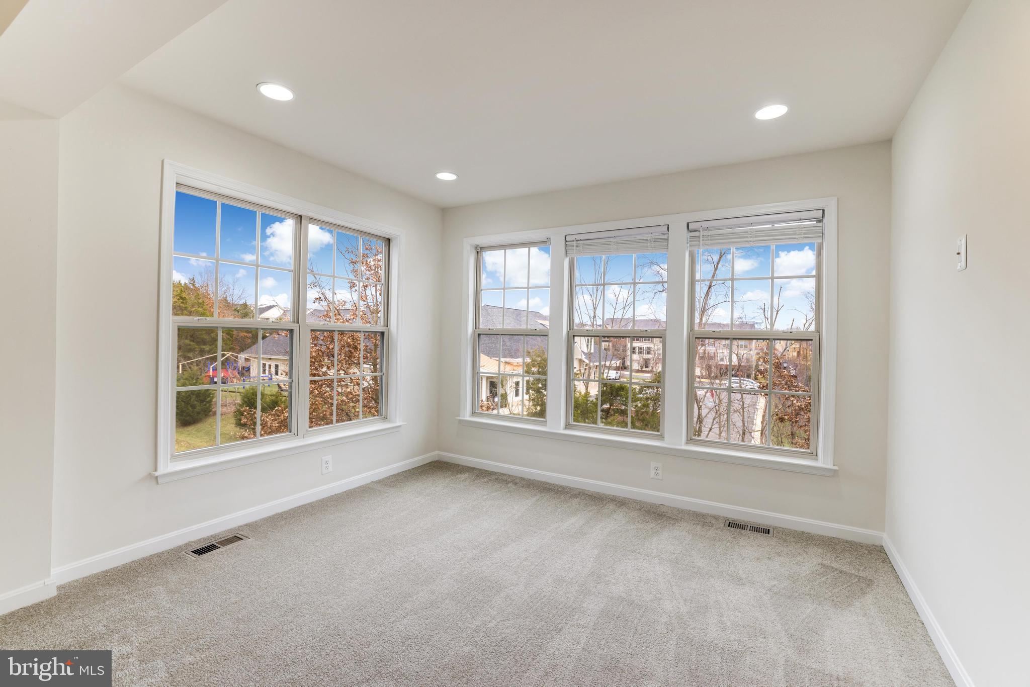 ALEXANDERS CHASE - Residential Lease