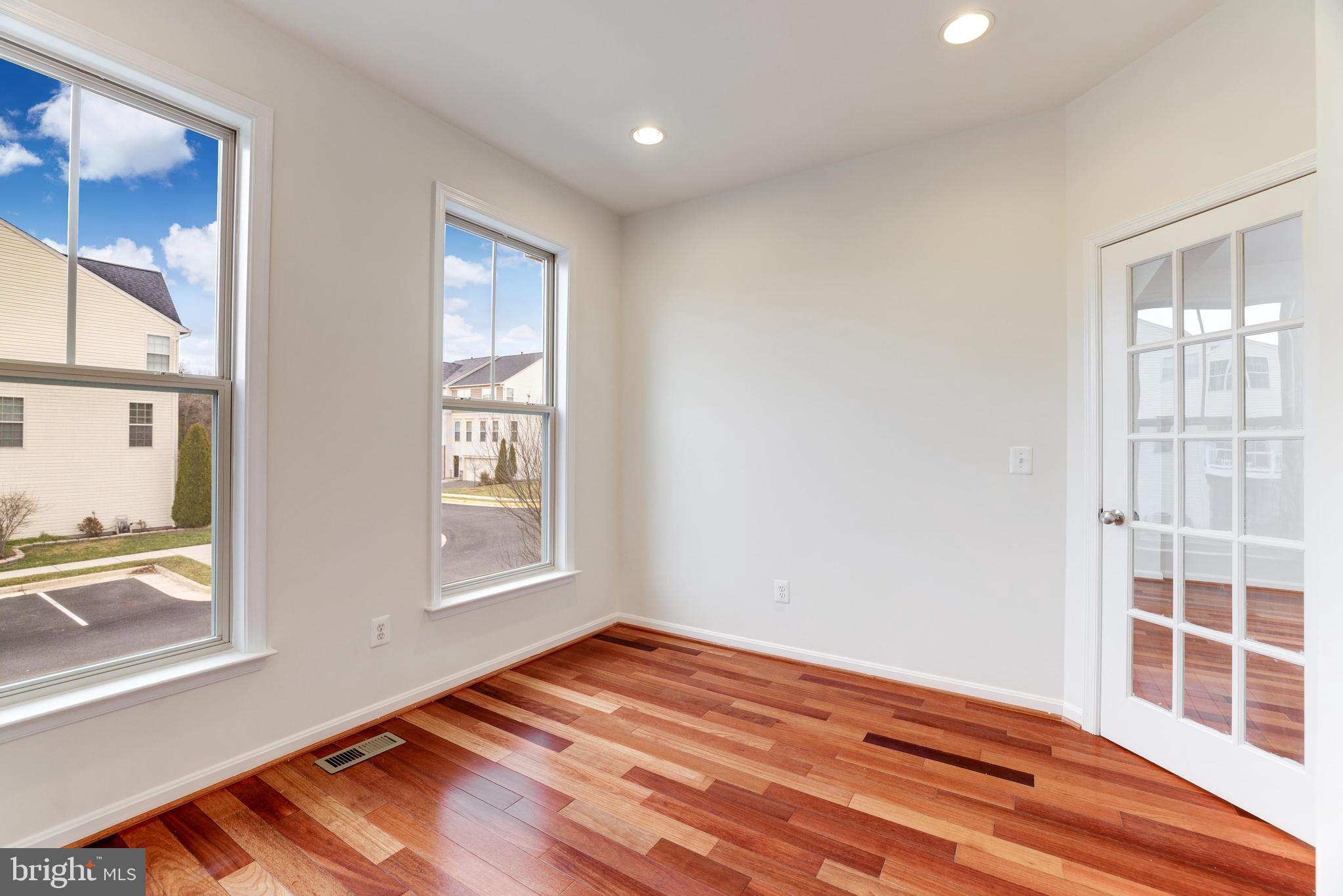 ALEXANDERS CHASE - Residential Lease