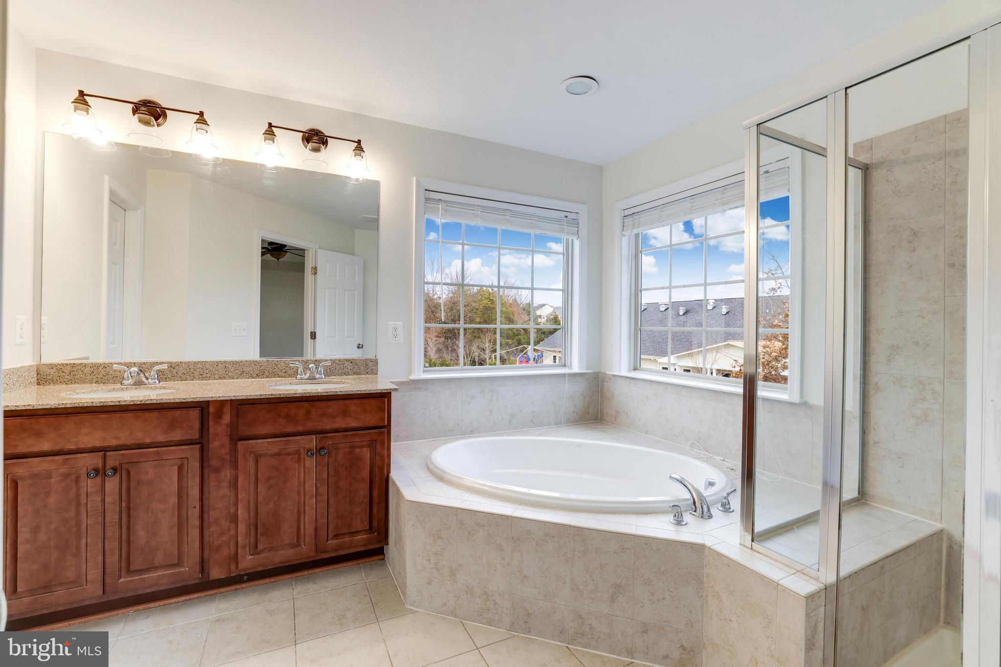 ALEXANDERS CHASE - Residential Lease