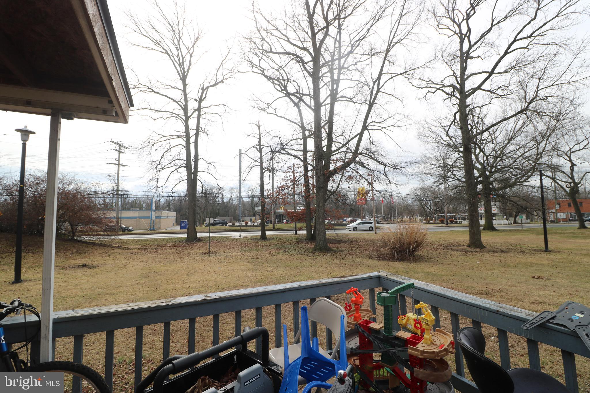 MIDDLE RIVER - Residential