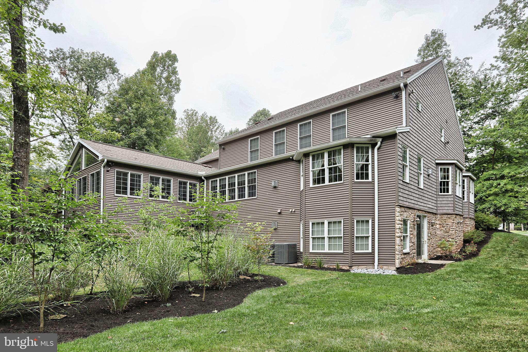 THE ESTATES OF FOREST RIDGE - Residential