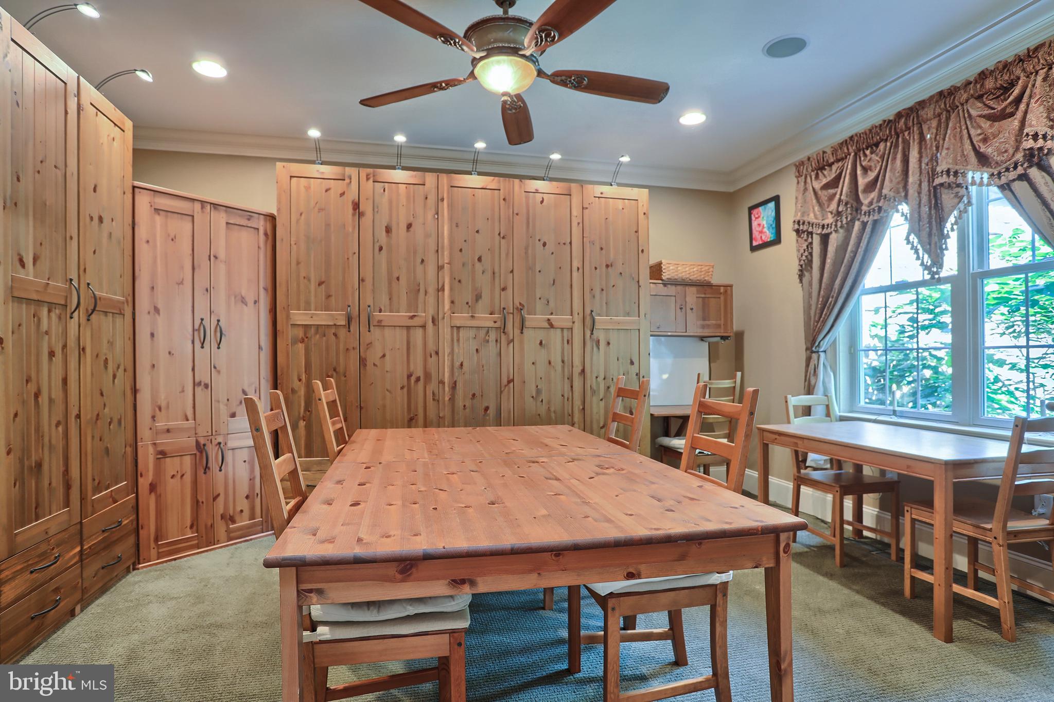 THE ESTATES OF FOREST RIDGE - Residential