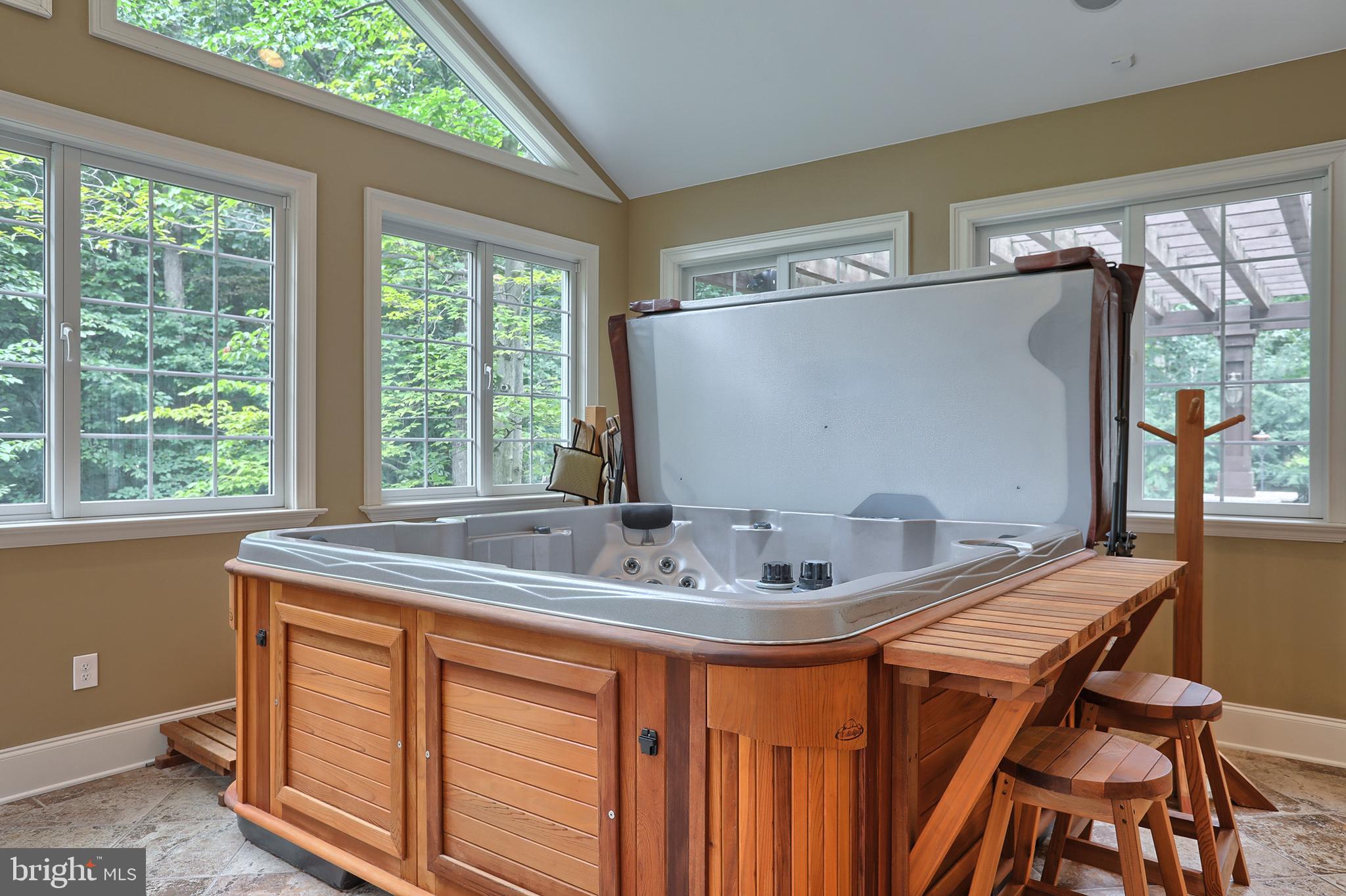 THE ESTATES OF FOREST RIDGE - Residential