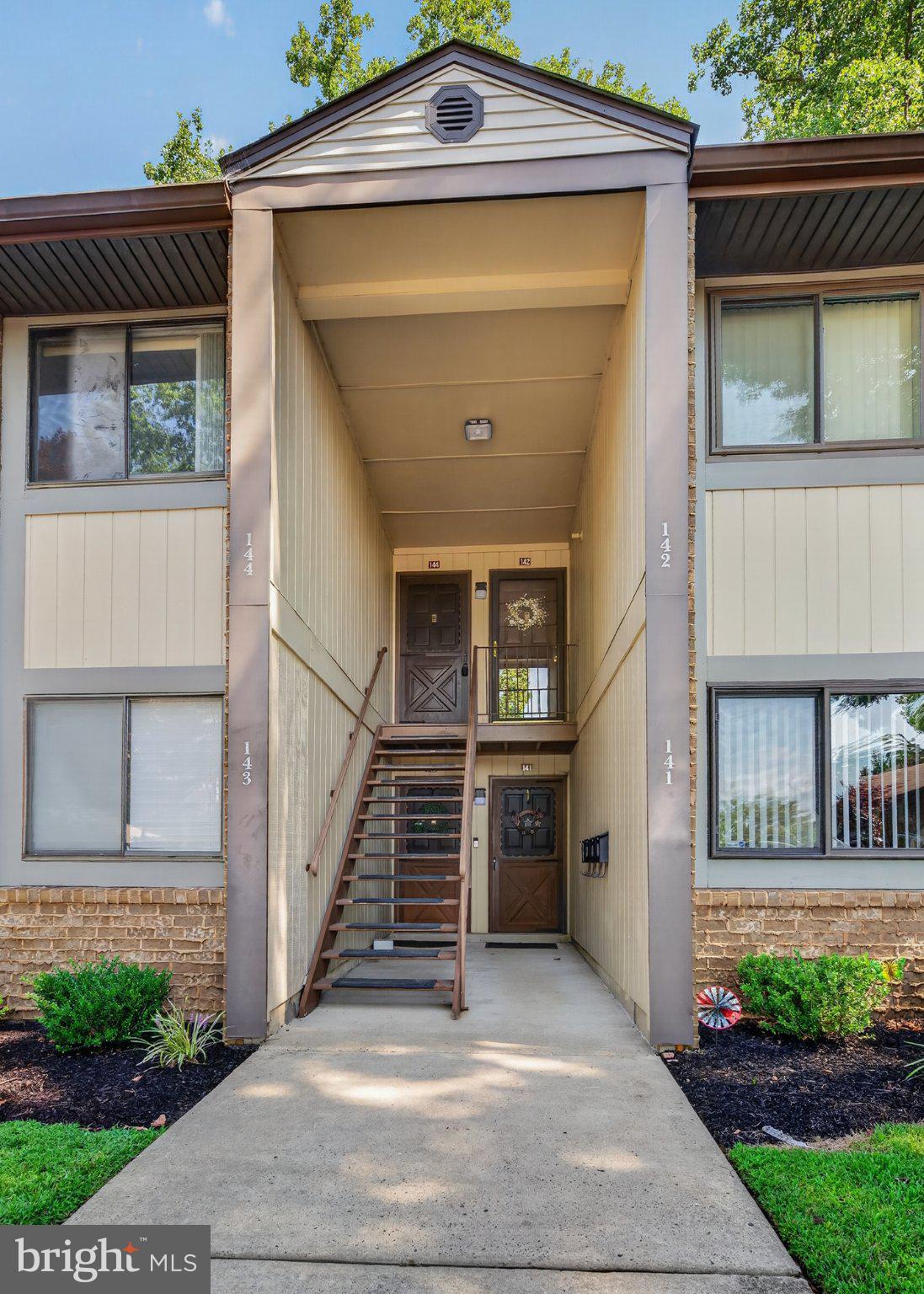 115 E KINGS HIGHWAY #144