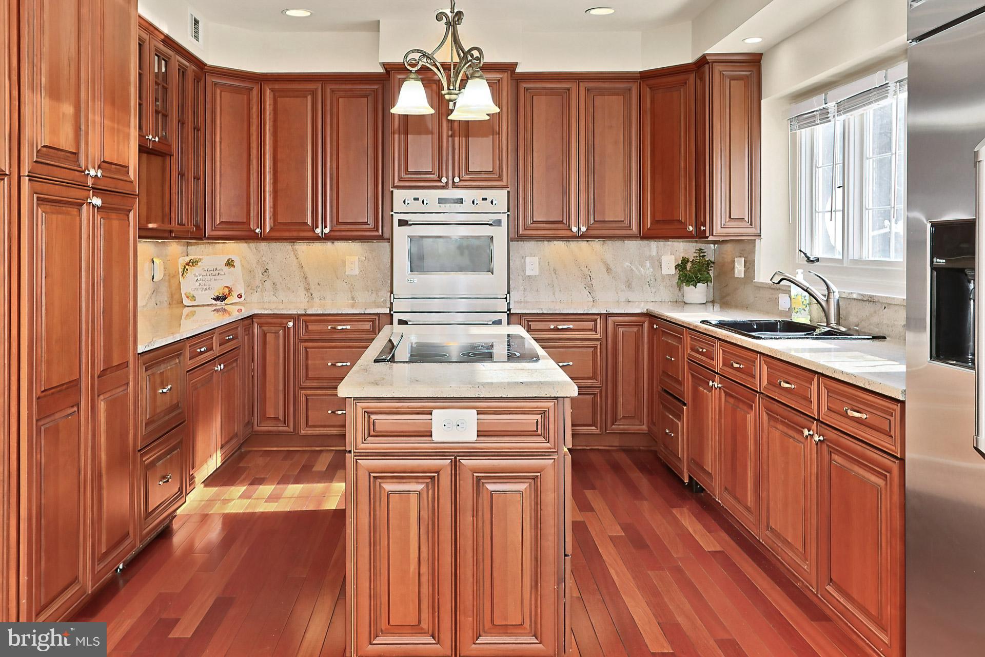 STONECREST - Residential