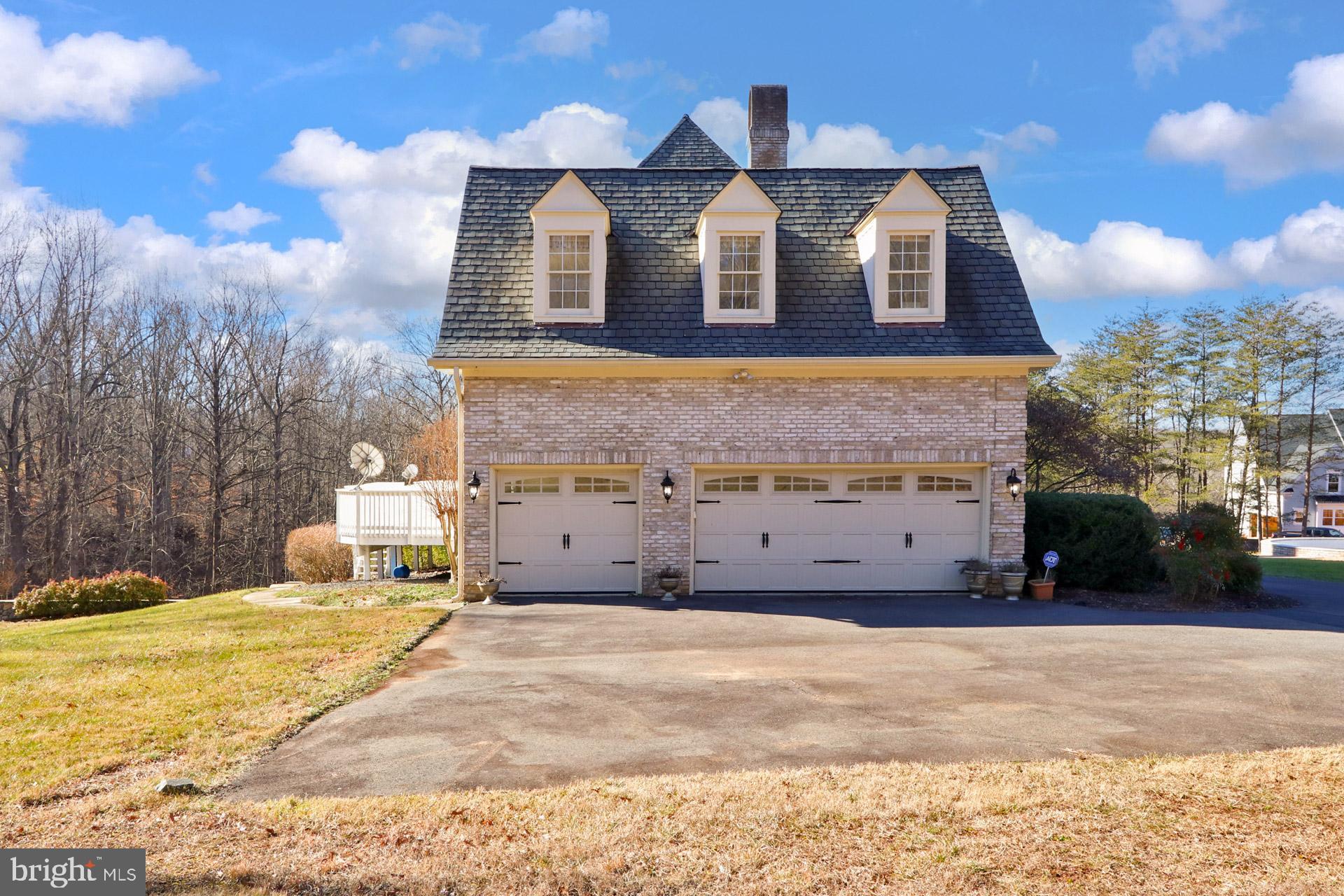 STONECREST - Residential