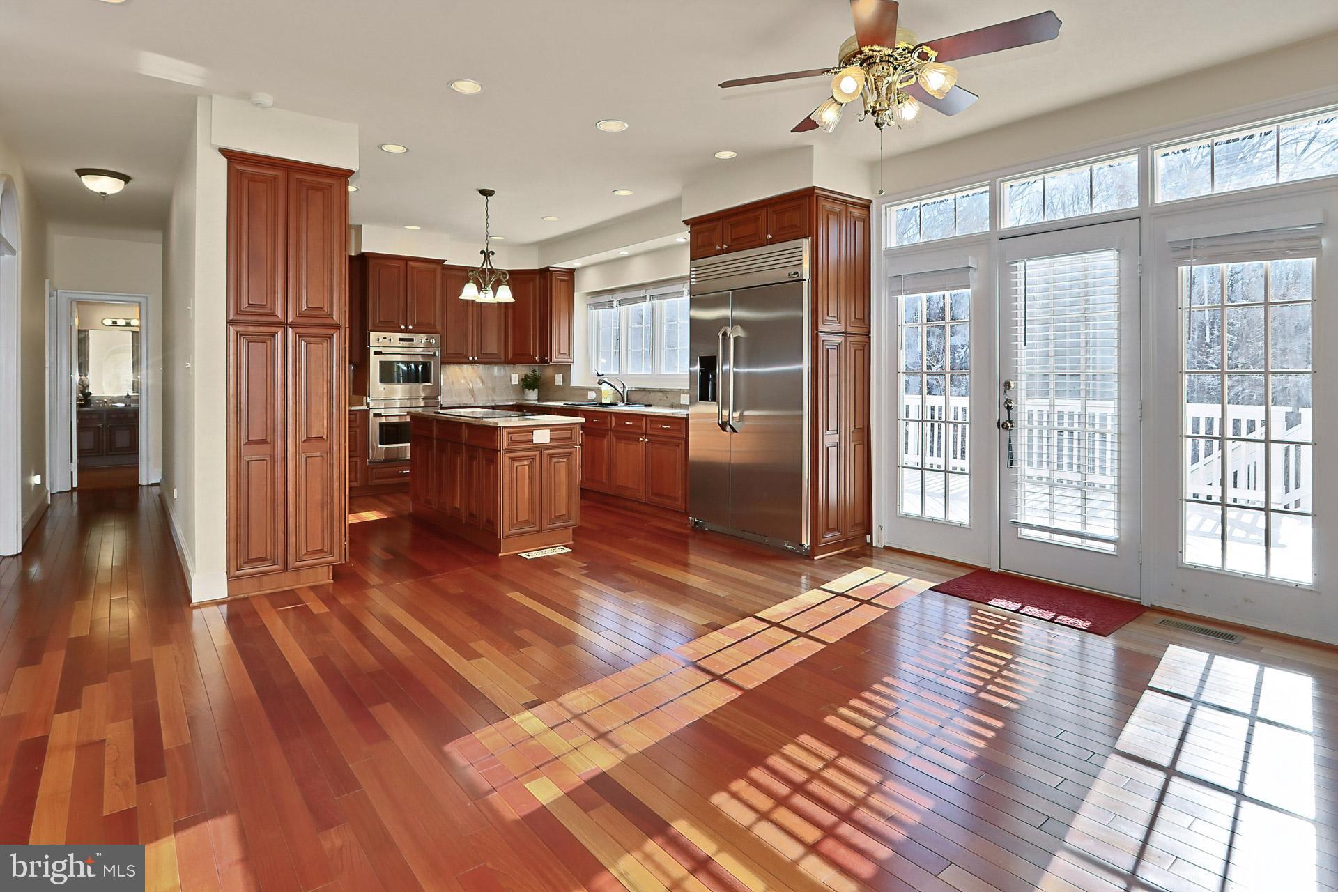 STONECREST - Residential