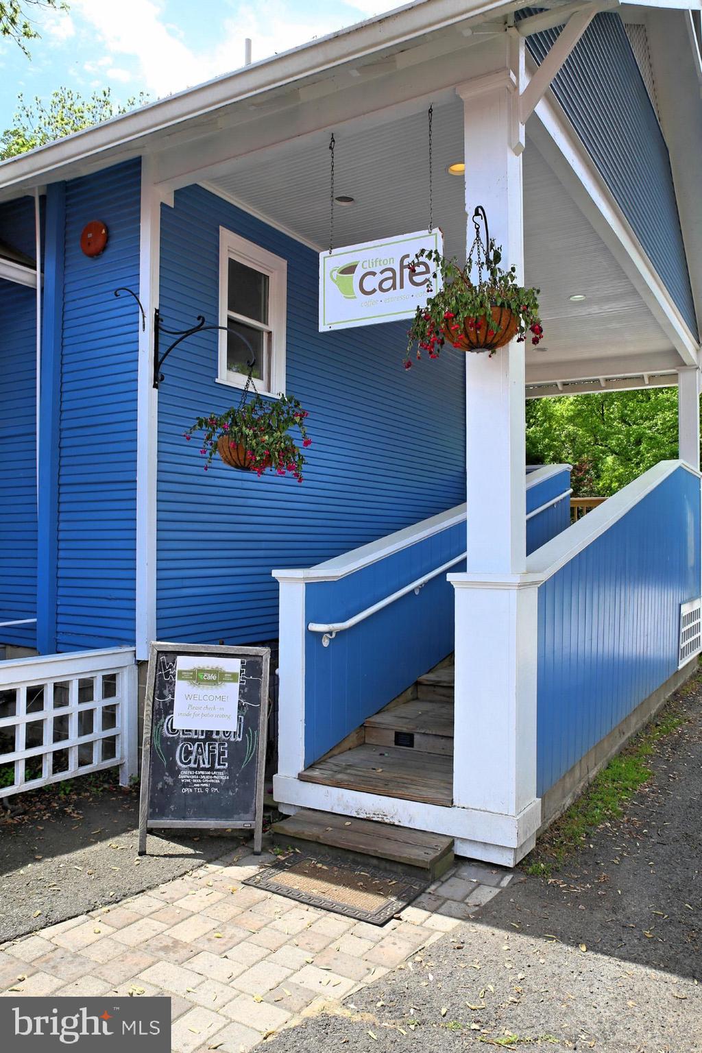 STONECREST - Residential